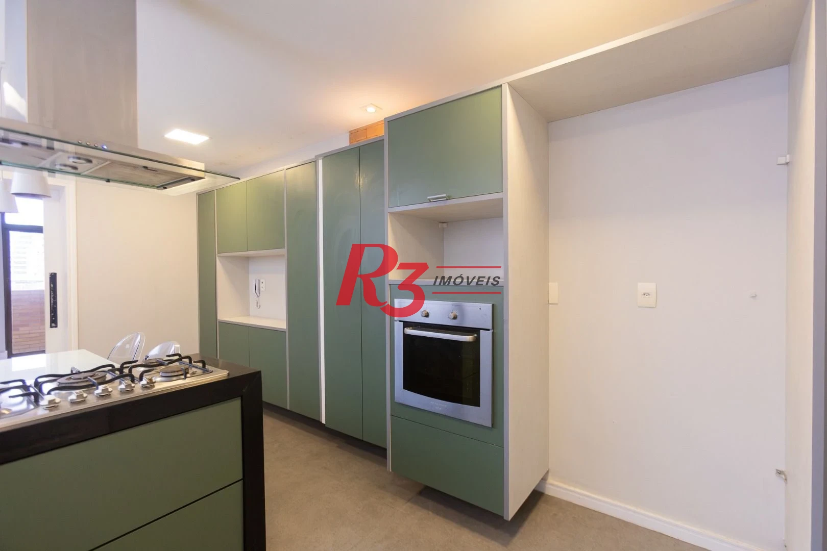 Apartamento com 4 dormitórios para alugar, 270 m² por R$ 12.000,00/mês - Boqueirão - Santos/SP