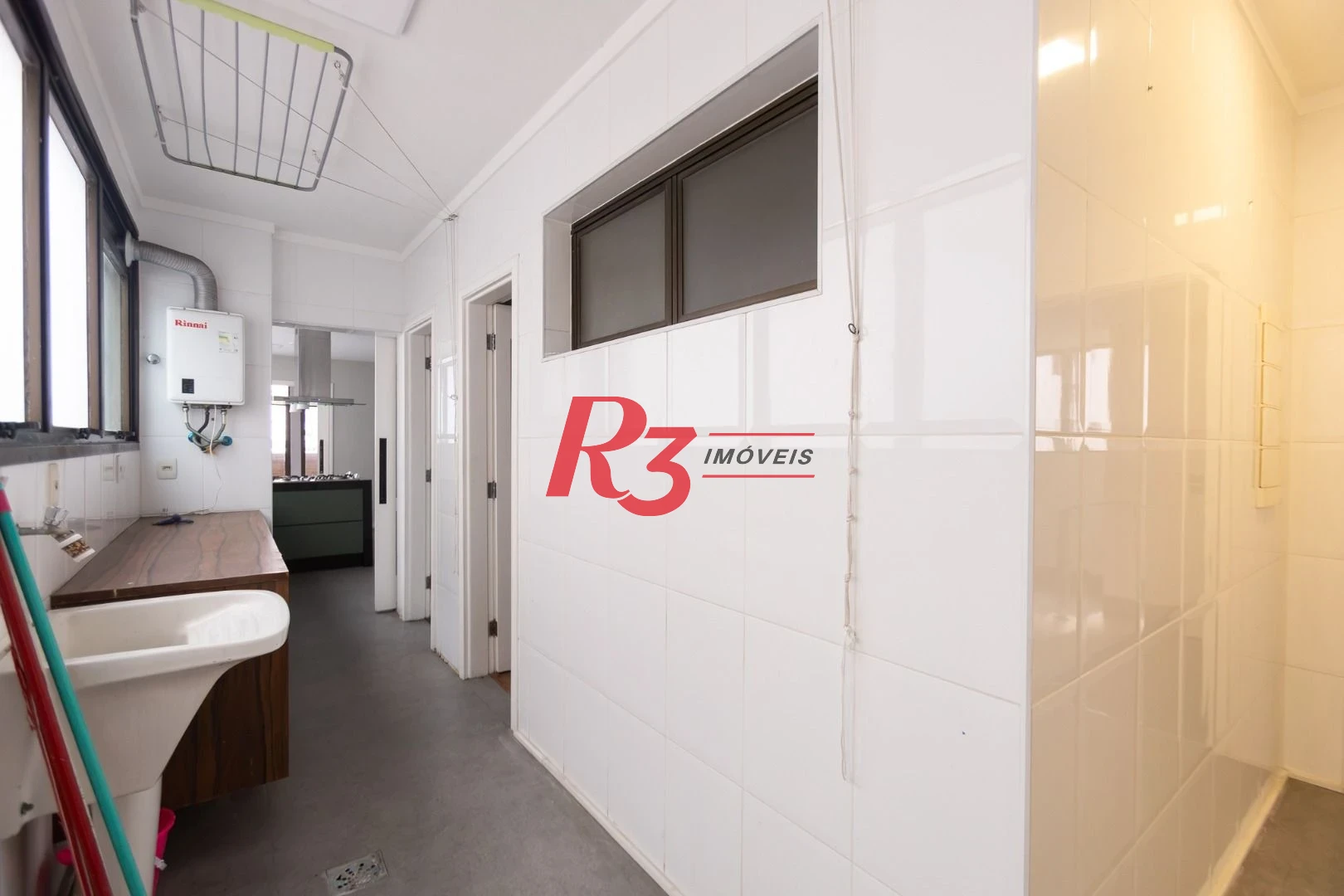 Apartamento com 4 dormitórios para alugar, 270 m² por R$ 12.000,00/mês - Boqueirão - Santos/SP