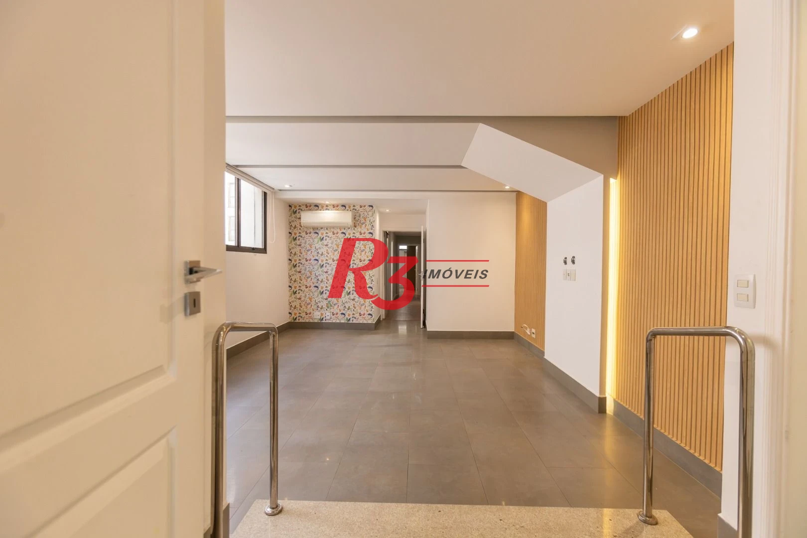 Apartamento com 4 dormitórios para alugar, 270 m² por R$ 12.000,00/mês - Boqueirão - Santos/SP