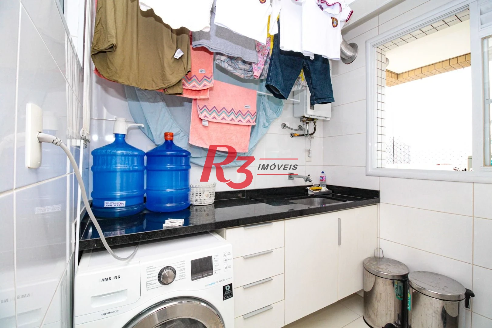 Venda apartamento com 3 dormitórios à venda, 207 m² por R$ 2.390.000 - Pompéia - Santos/SP