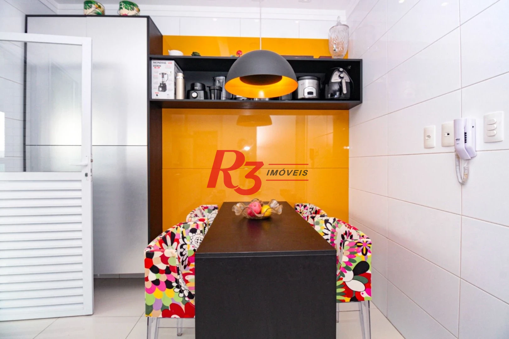 Venda apartamento com 3 dormitórios à venda, 207 m² por R$ 2.390.000 - Pompéia - Santos/SP