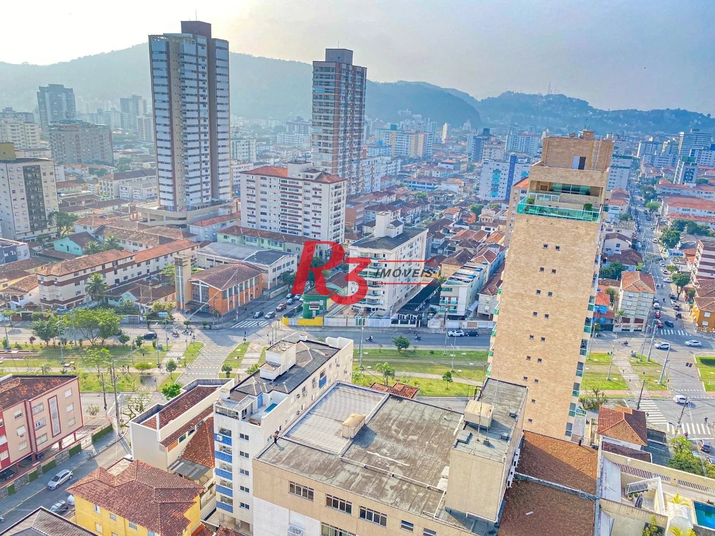 Venda apartamento com 3 dormitórios à venda, 207 m² por R$ 2.390.000 - Pompéia - Santos/SP