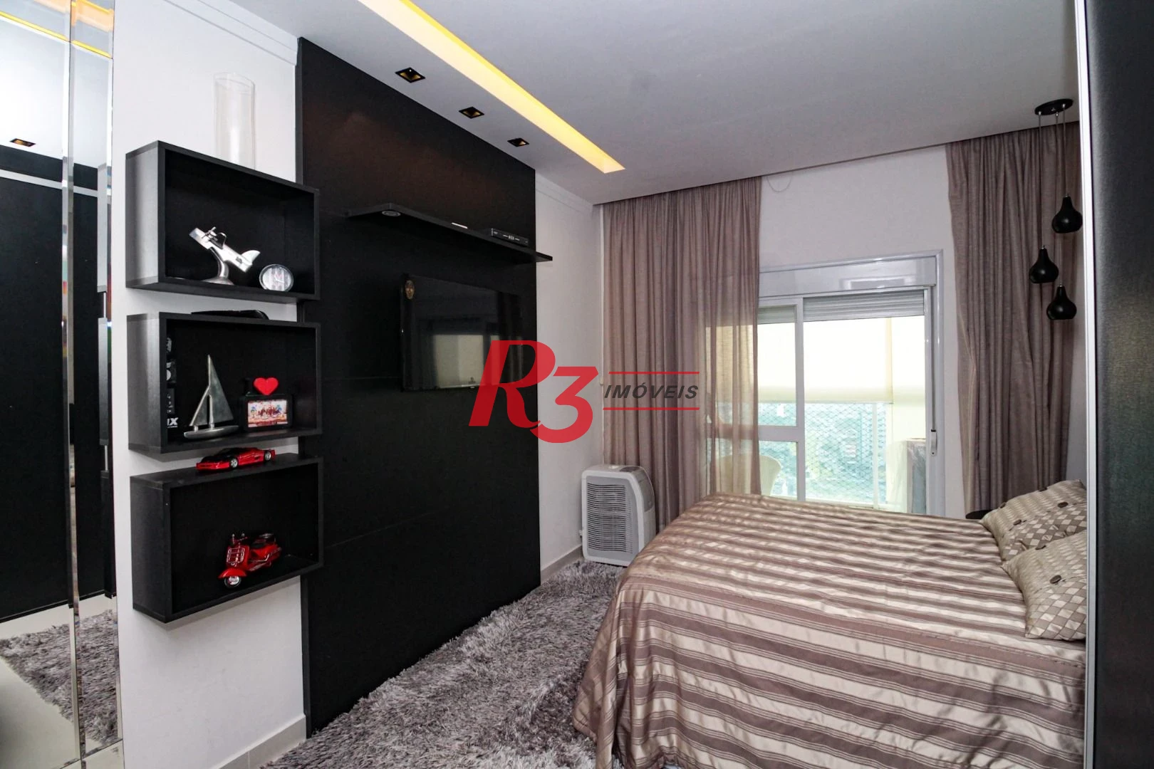 Venda apartamento com 3 dormitórios à venda, 207 m² por R$ 2.390.000 - Pompéia - Santos/SP