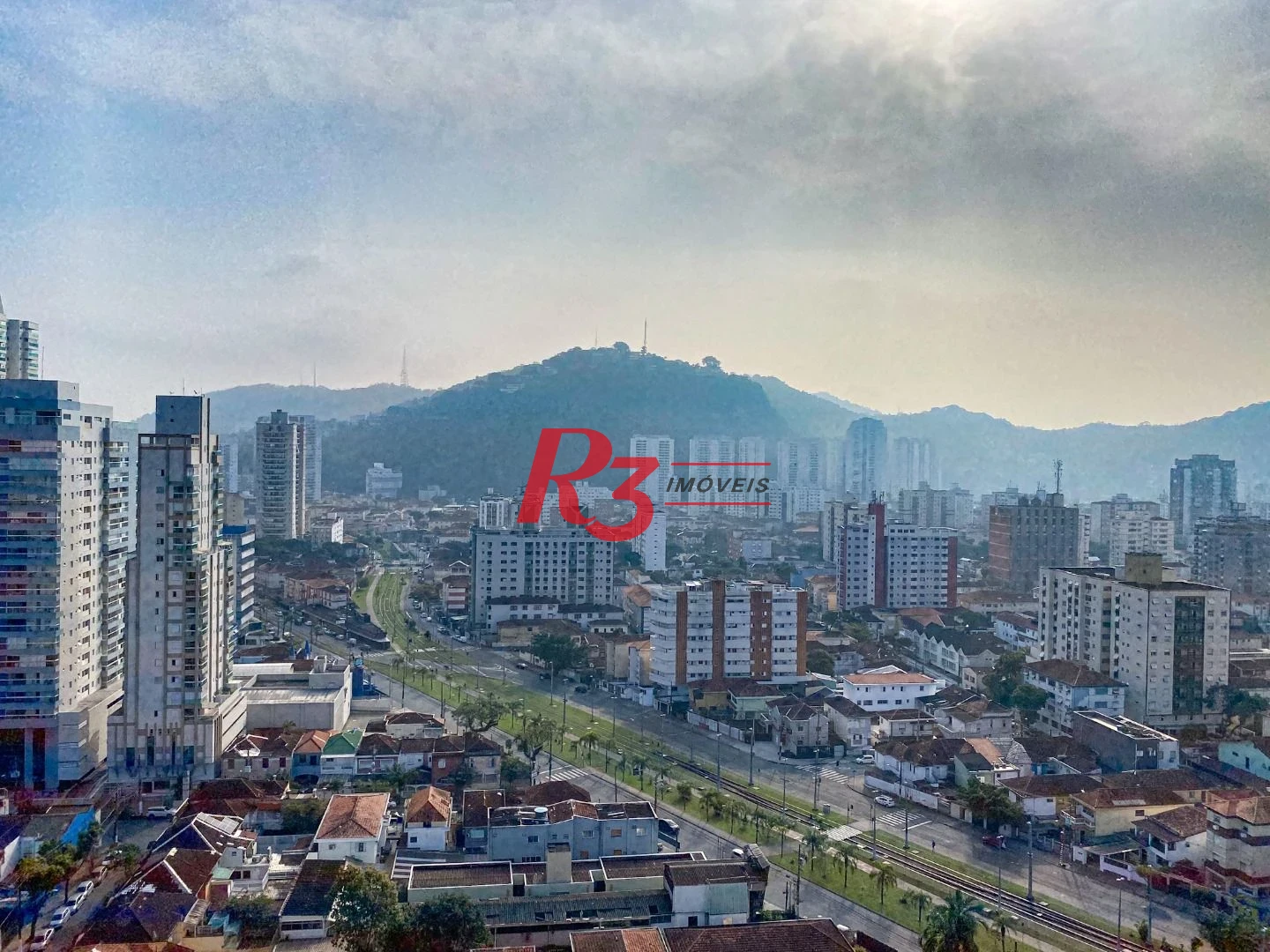 Venda apartamento com 3 dormitórios à venda, 207 m² por R$ 2.390.000 - Pompéia - Santos/SP