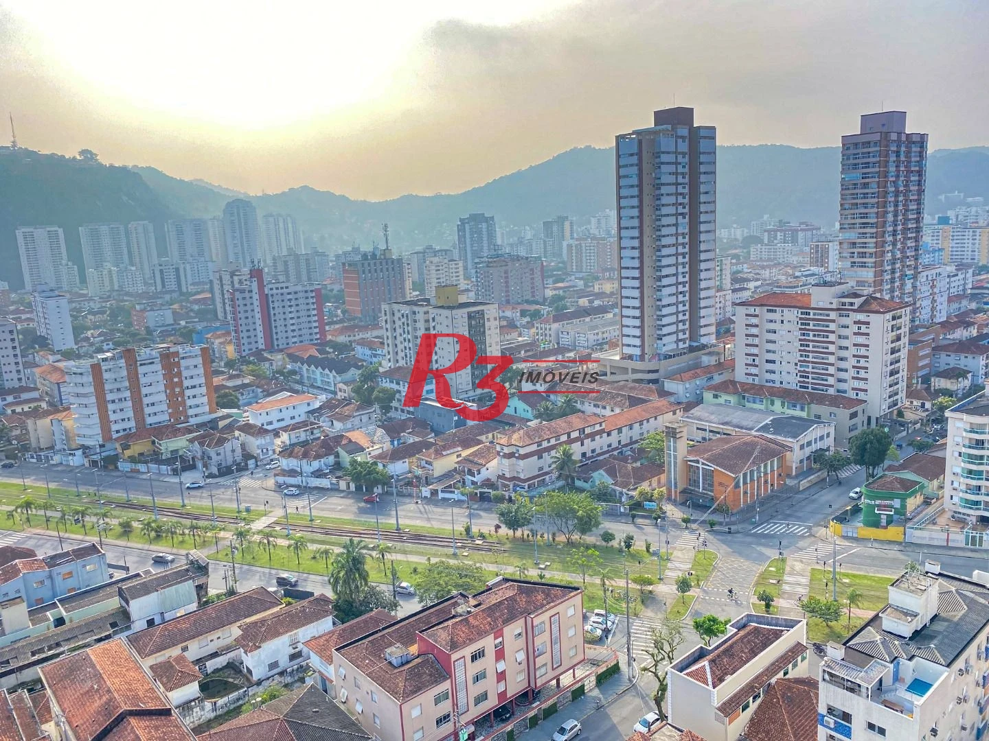 Venda apartamento com 3 dormitórios à venda, 207 m² por R$ 2.390.000 - Pompéia - Santos/SP