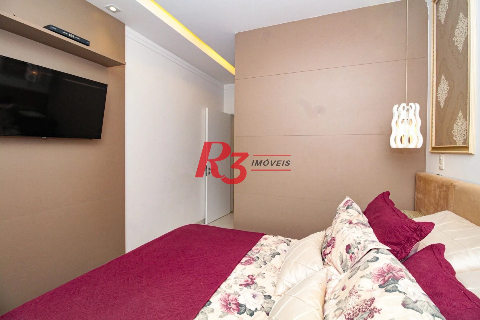 Venda apartamento com 3 dormitórios à venda, 207 m² por R$ 2.390.000 - Pompéia - Santos/SP