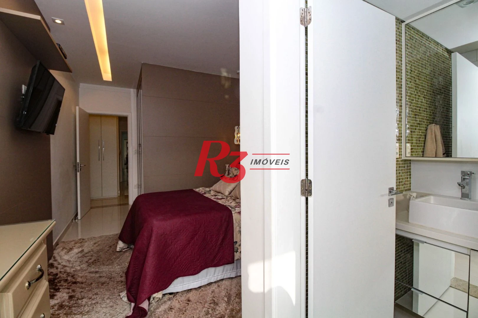 Venda apartamento com 3 dormitórios à venda, 207 m² por R$ 2.390.000 - Pompéia - Santos/SP