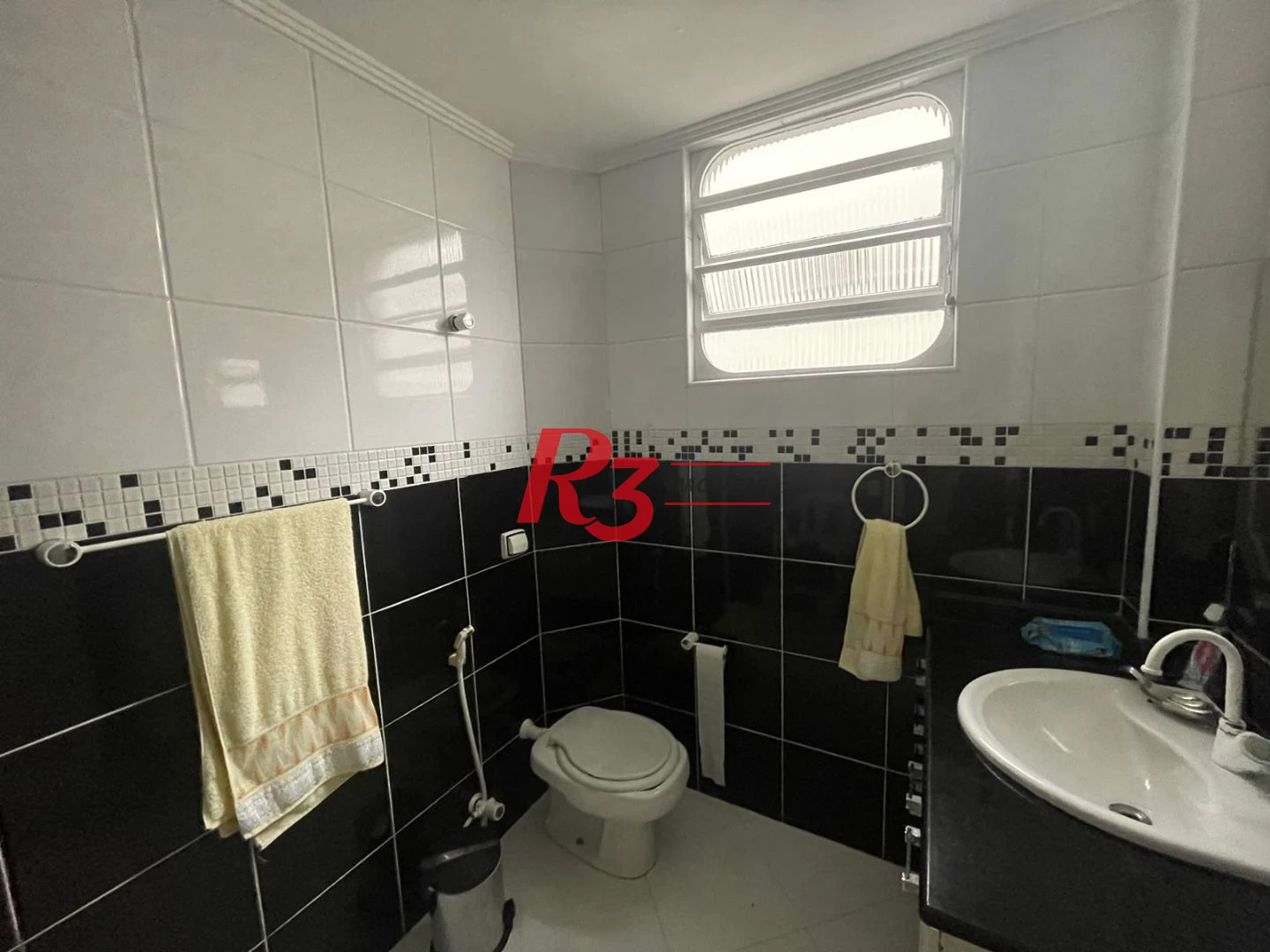 Apartamento com 3 dormitórios à venda, 146 m² por R$ 869.000,00 - Campo Grande - Santos/SP