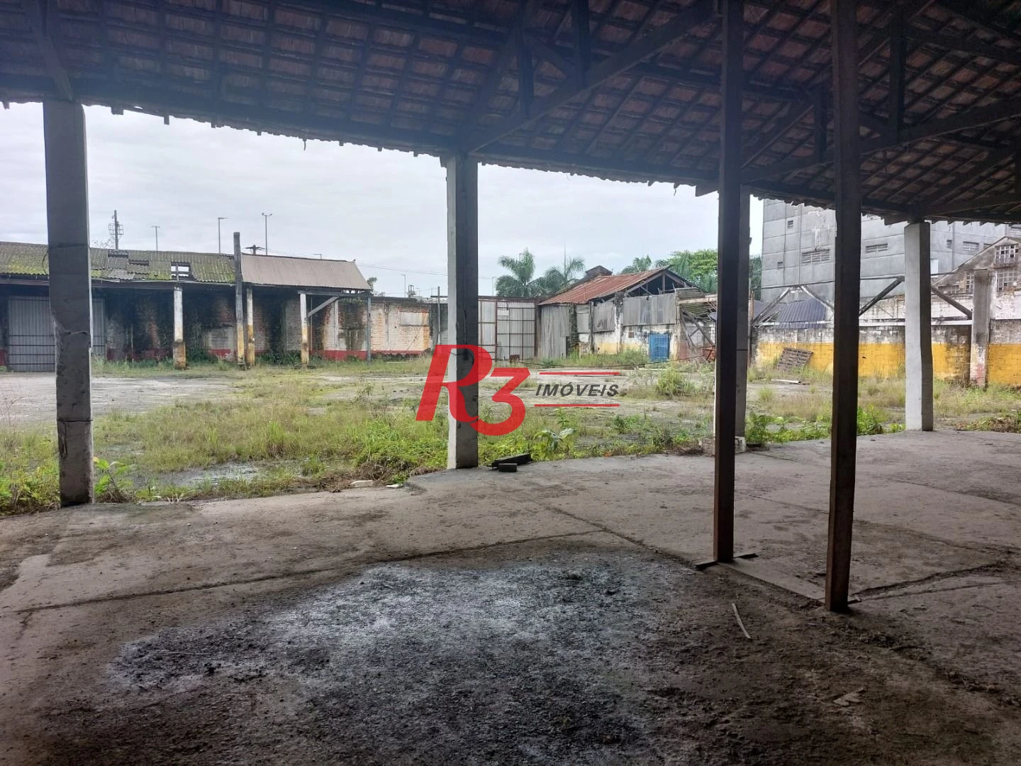 Terreno à venda, 10712 m² por R$ 60.000.000,00 - Macuco - Santos/SP