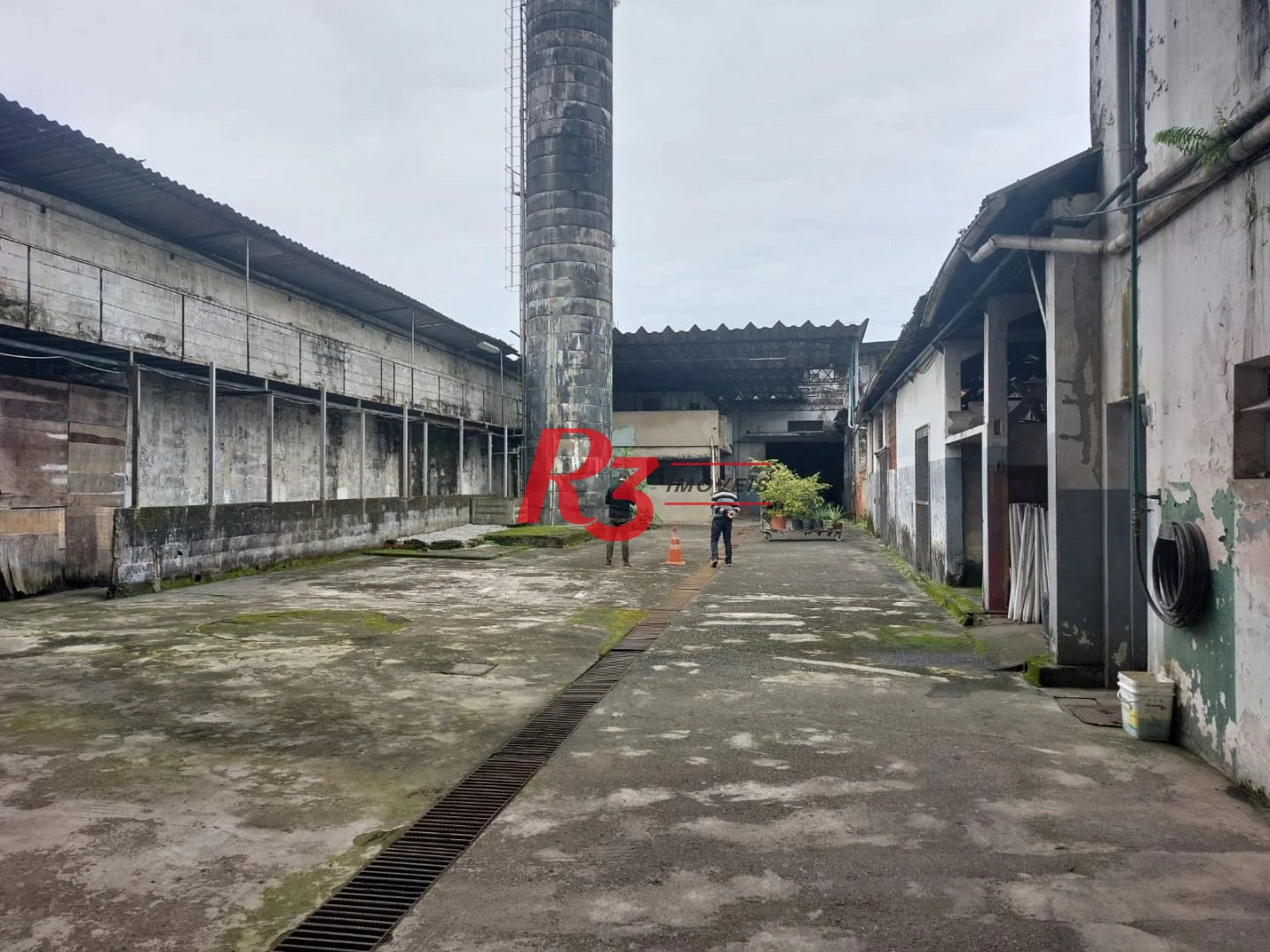 Terreno à venda, 10712 m² por R$ 60.000.000,00 - Macuco - Santos/SP