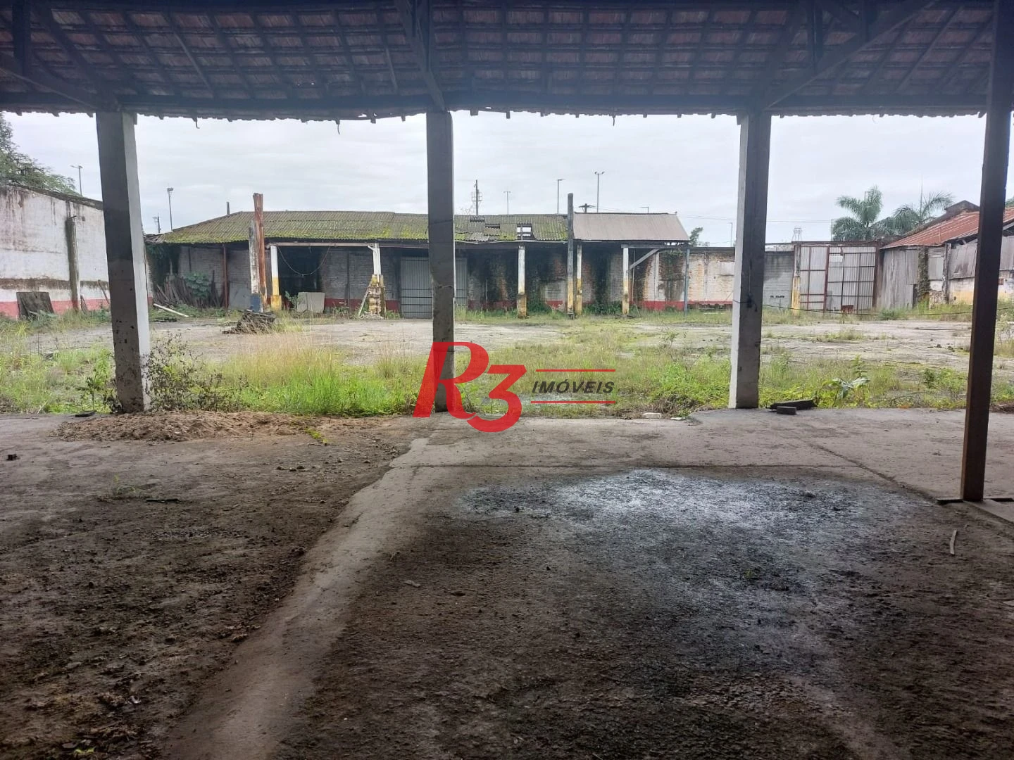 Terreno à venda, 10712 m² por R$ 60.000.000,00 - Macuco - Santos/SP