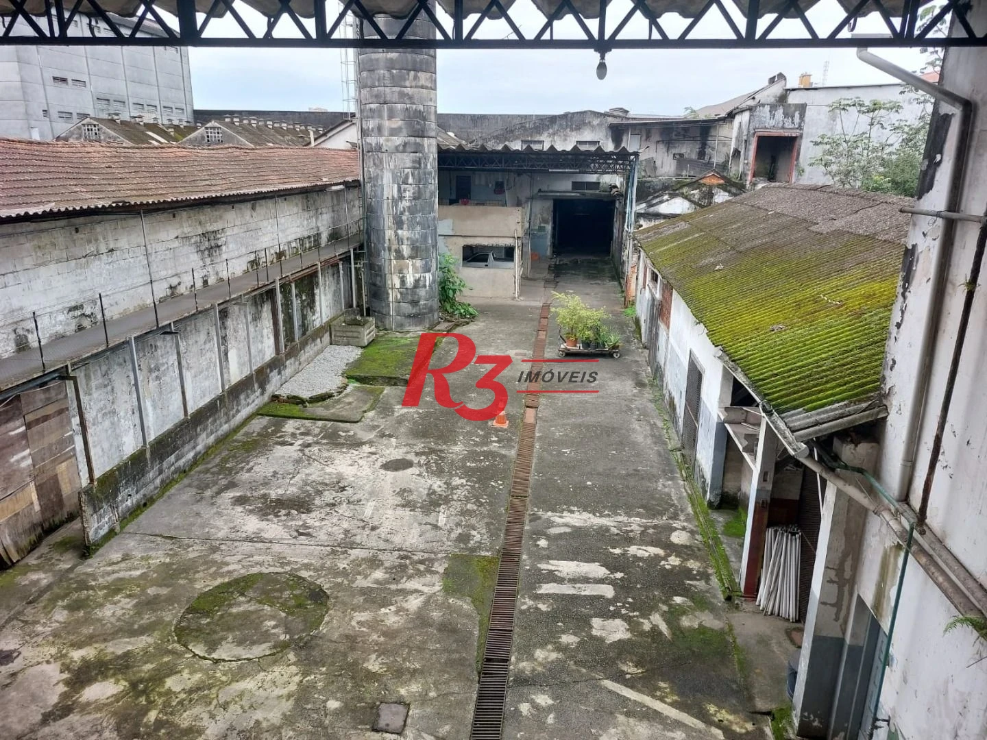 Terreno à venda, 10712 m² por R$ 60.000.000,00 - Macuco - Santos/SP