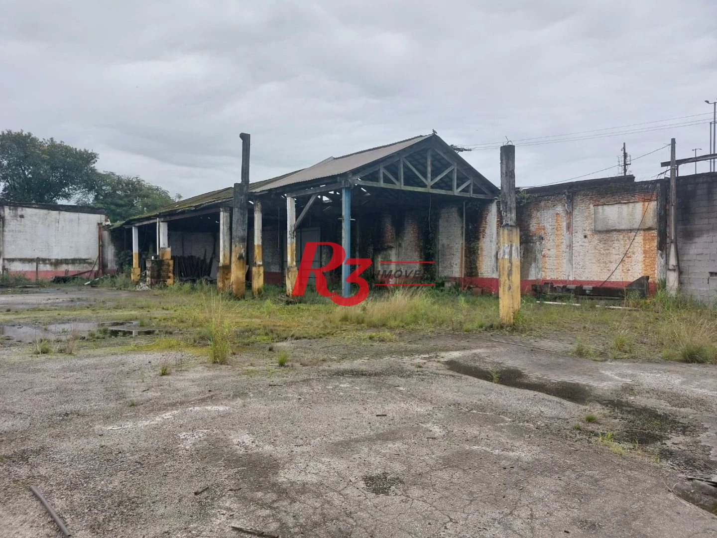 Terreno à venda, 10712 m² por R$ 60.000.000,00 - Macuco - Santos/SP