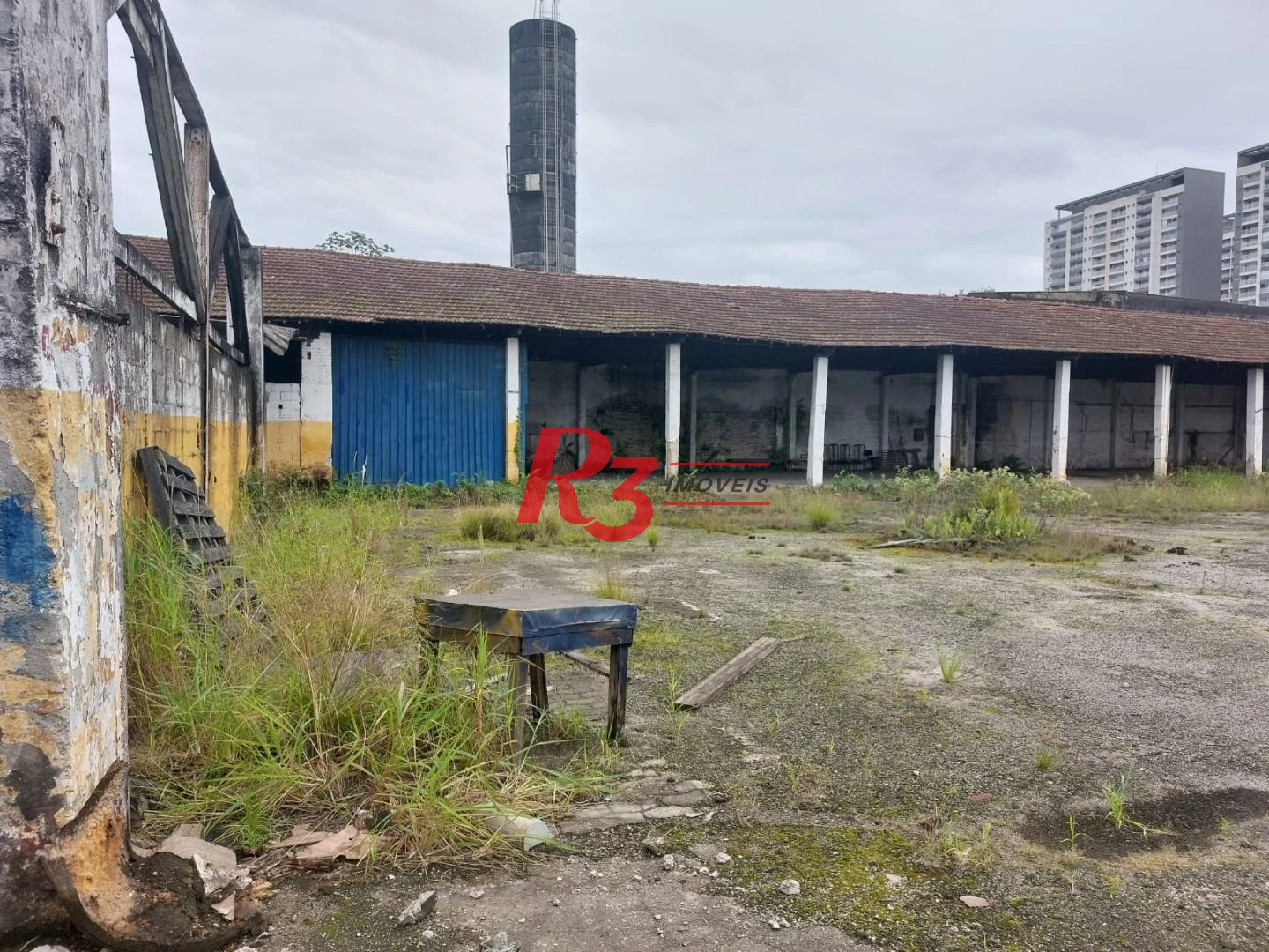 Terreno à venda, 10712 m² por R$ 60.000.000,00 - Macuco - Santos/SP