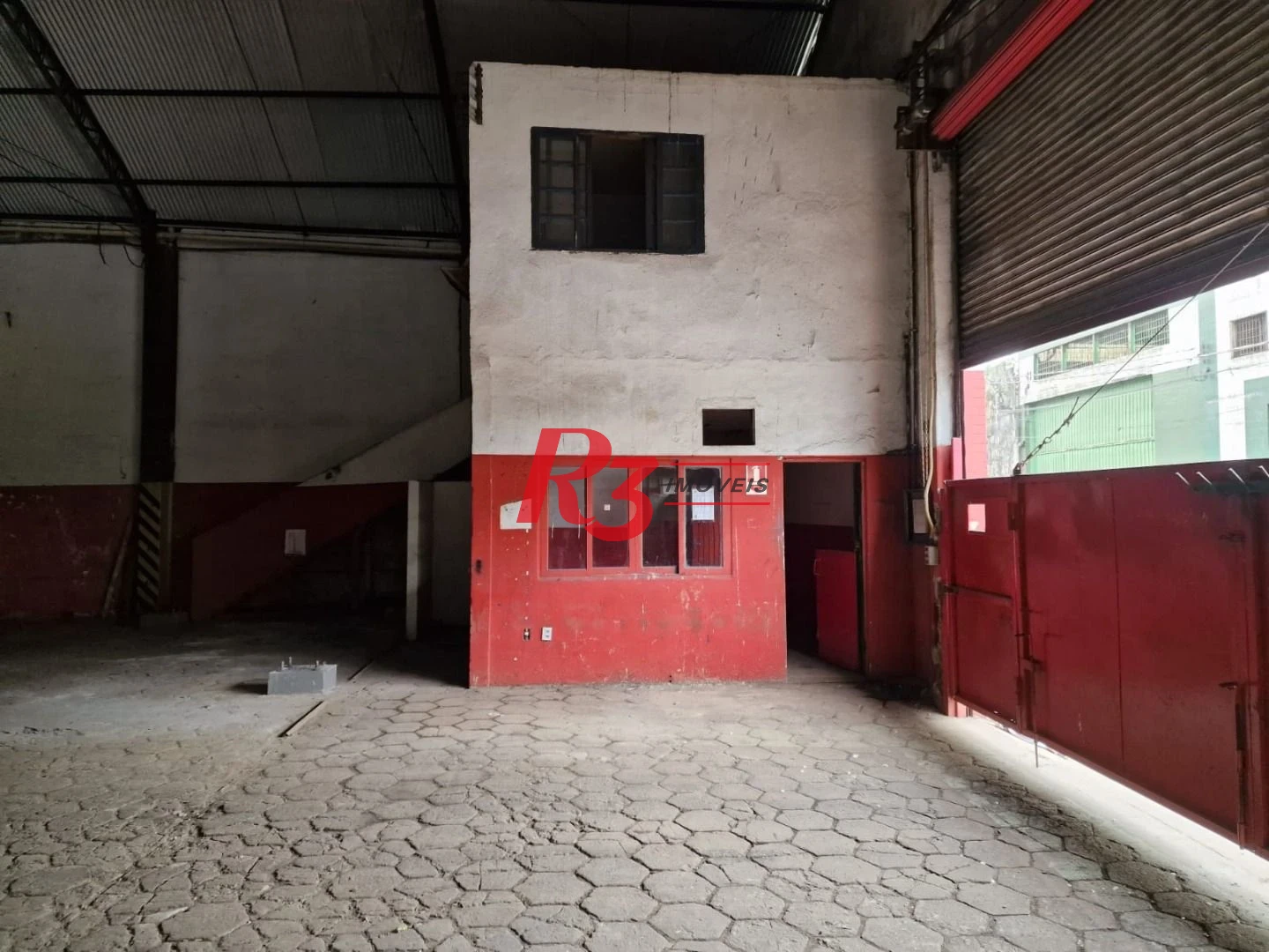 Galpão para alugar, 733 m² por R$ 16.915,27/mês - Centro - Santos/SP