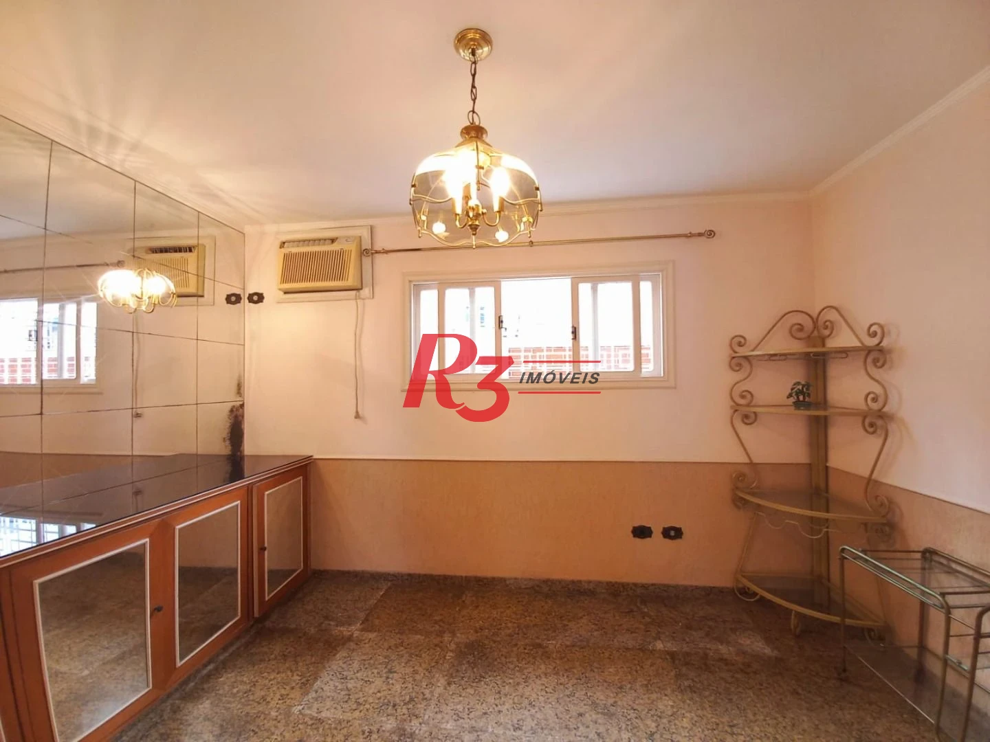 Sobrado à venda, 131 m² por R$ 1.160.000,00 - Boqueirão - Santos/SP