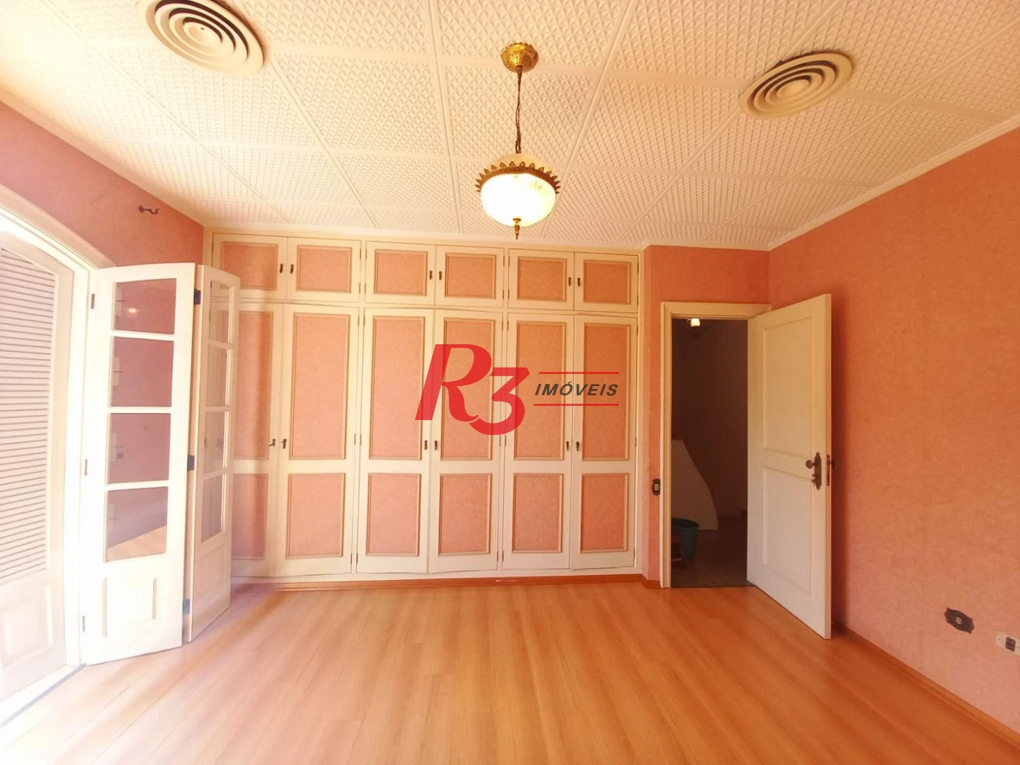 Sobrado à venda, 131 m² por R$ 1.160.000,00 - Boqueirão - Santos/SP