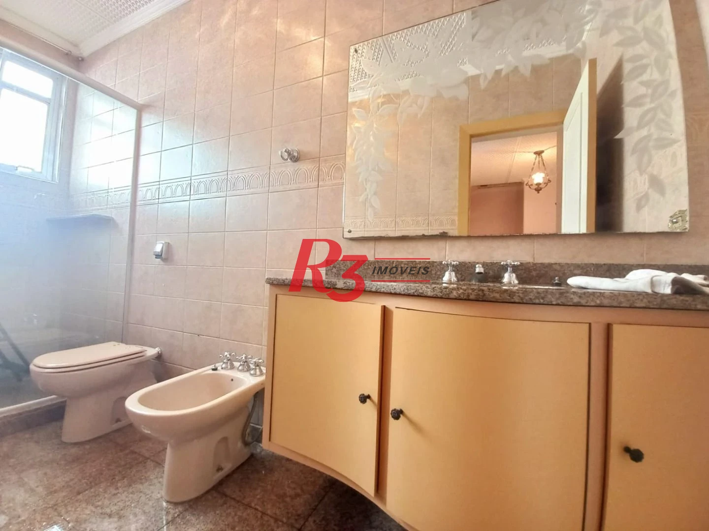Sobrado à venda, 131 m² por R$ 1.160.000,00 - Boqueirão - Santos/SP