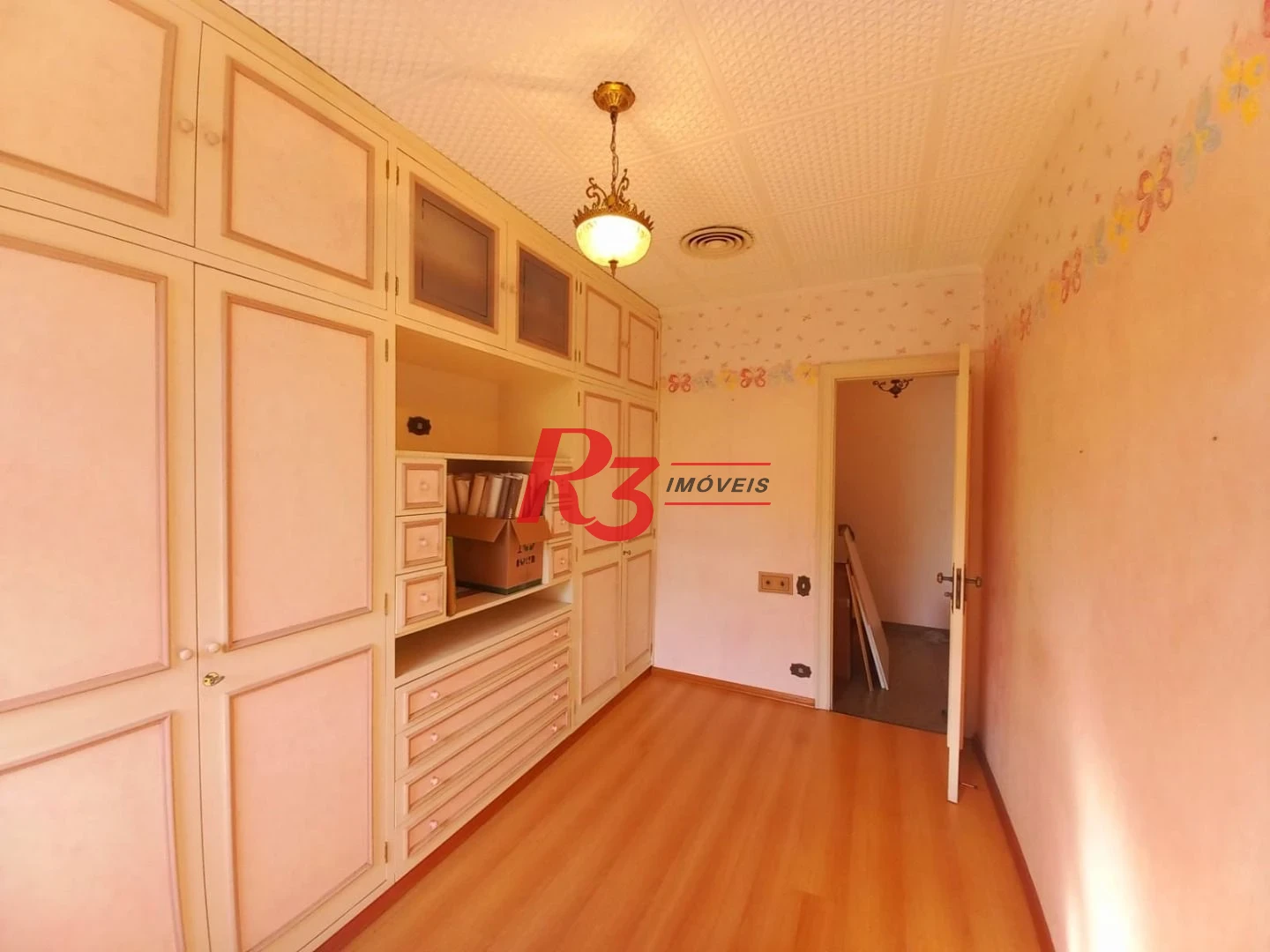 Sobrado à venda, 131 m² por R$ 1.160.000,00 - Boqueirão - Santos/SP