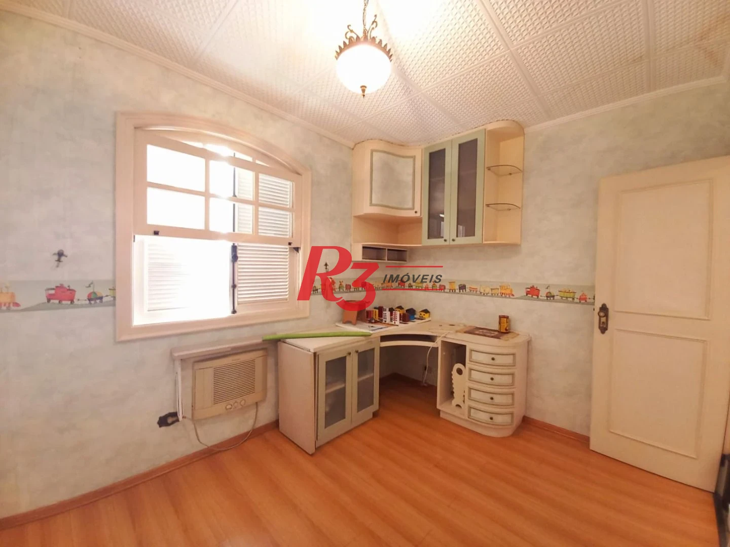 Sobrado à venda, 131 m² por R$ 1.160.000,00 - Boqueirão - Santos/SP