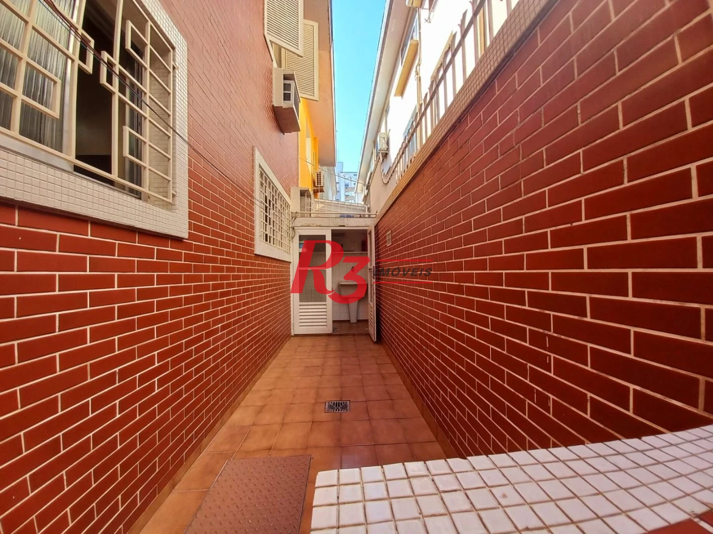 Sobrado à venda, 131 m² por R$ 1.160.000,00 - Boqueirão - Santos/SP