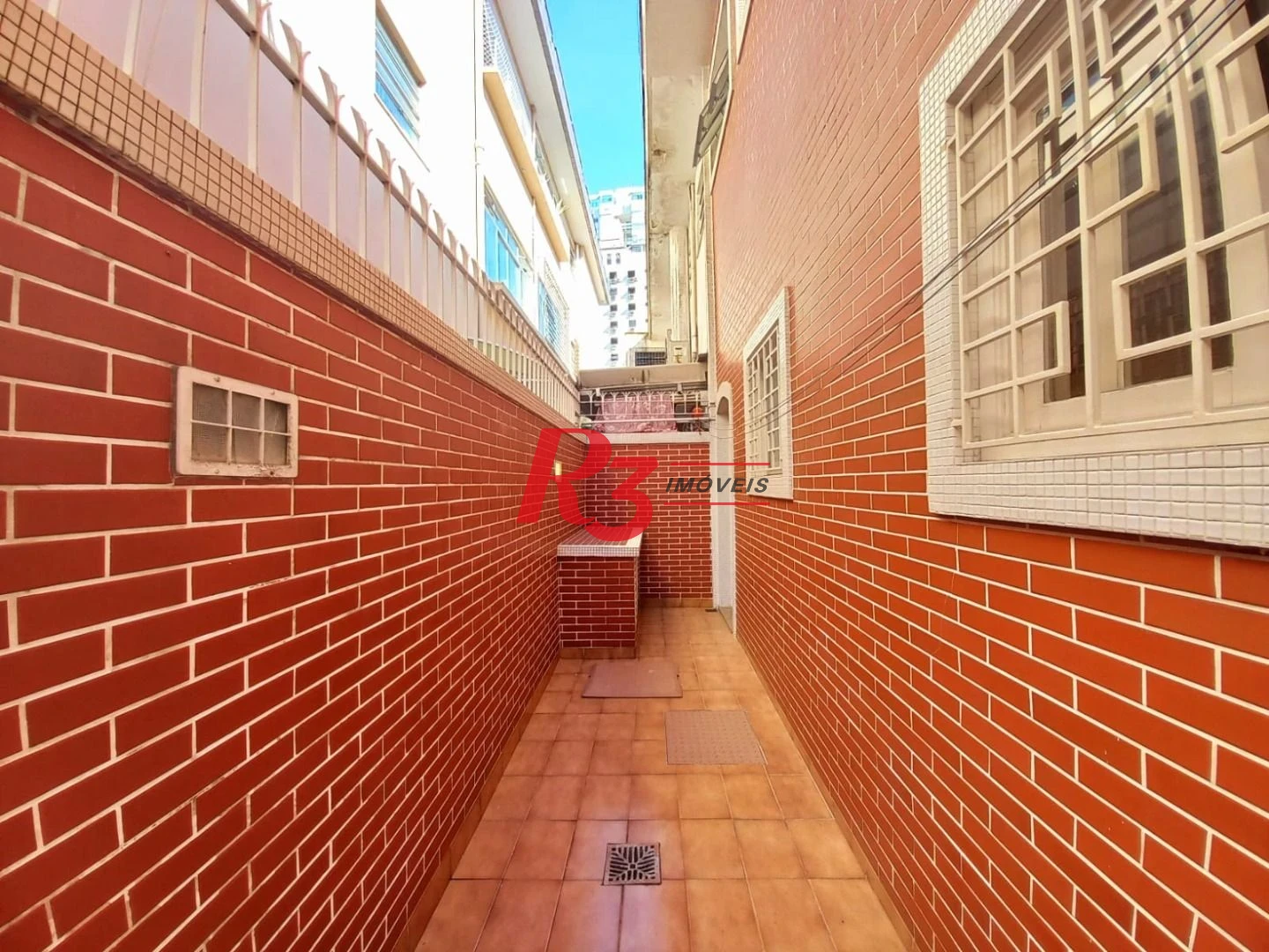 Sobrado à venda, 131 m² por R$ 1.160.000,00 - Boqueirão - Santos/SP