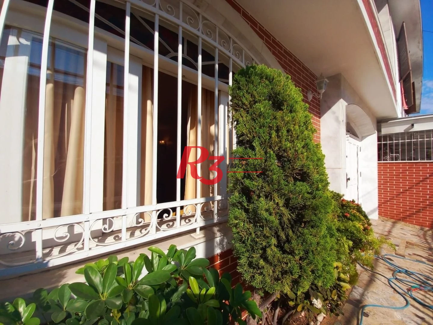 Sobrado à venda, 131 m² por R$ 1.160.000,00 - Boqueirão - Santos/SP