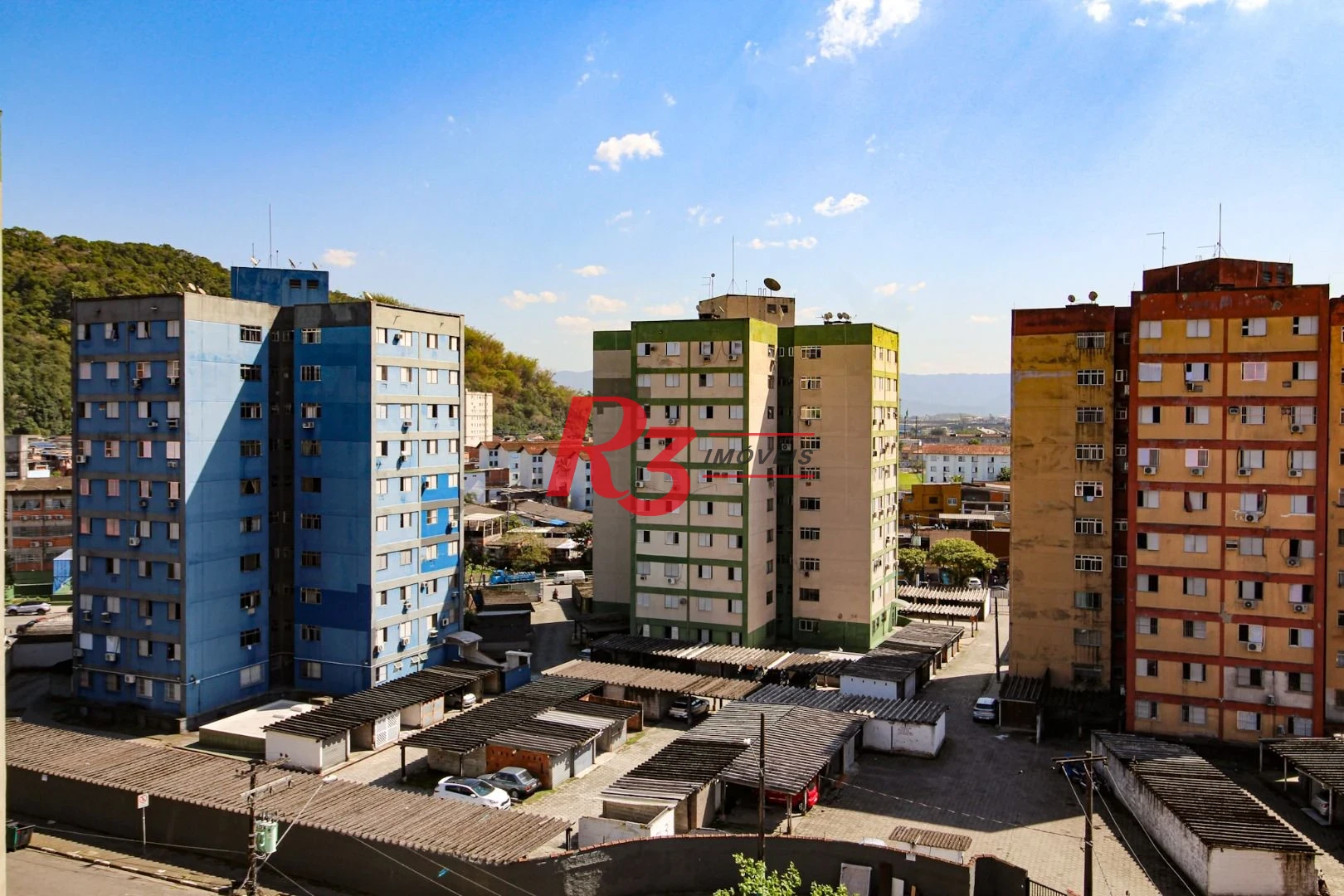 Apartamento com 2 dormitórios à venda, 43 m² por R$ 250.000,00 - Saboó - Santos/SP
