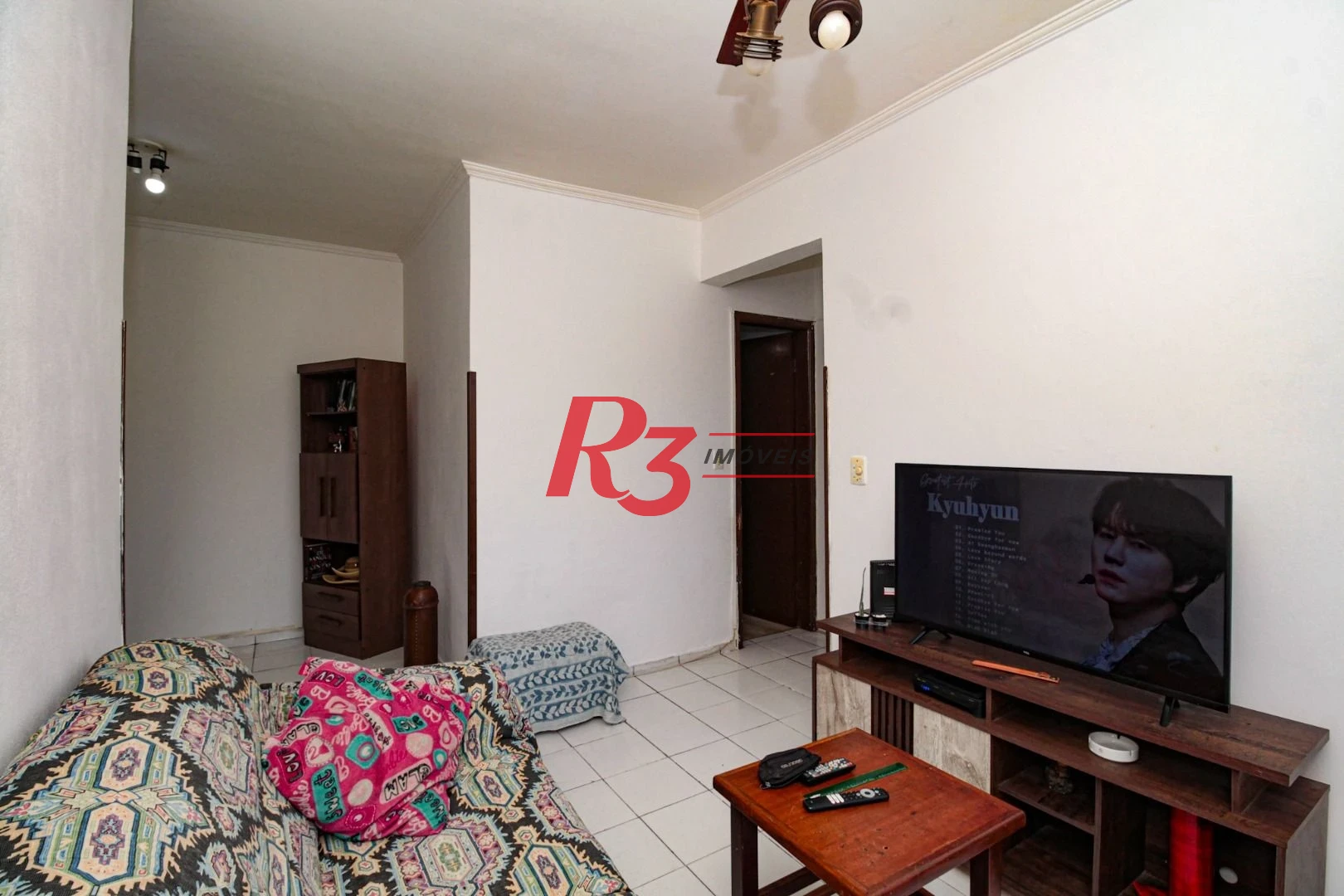 Apartamento com 2 dormitórios à venda, 43 m² por R$ 250.000,00 - Saboó - Santos/SP