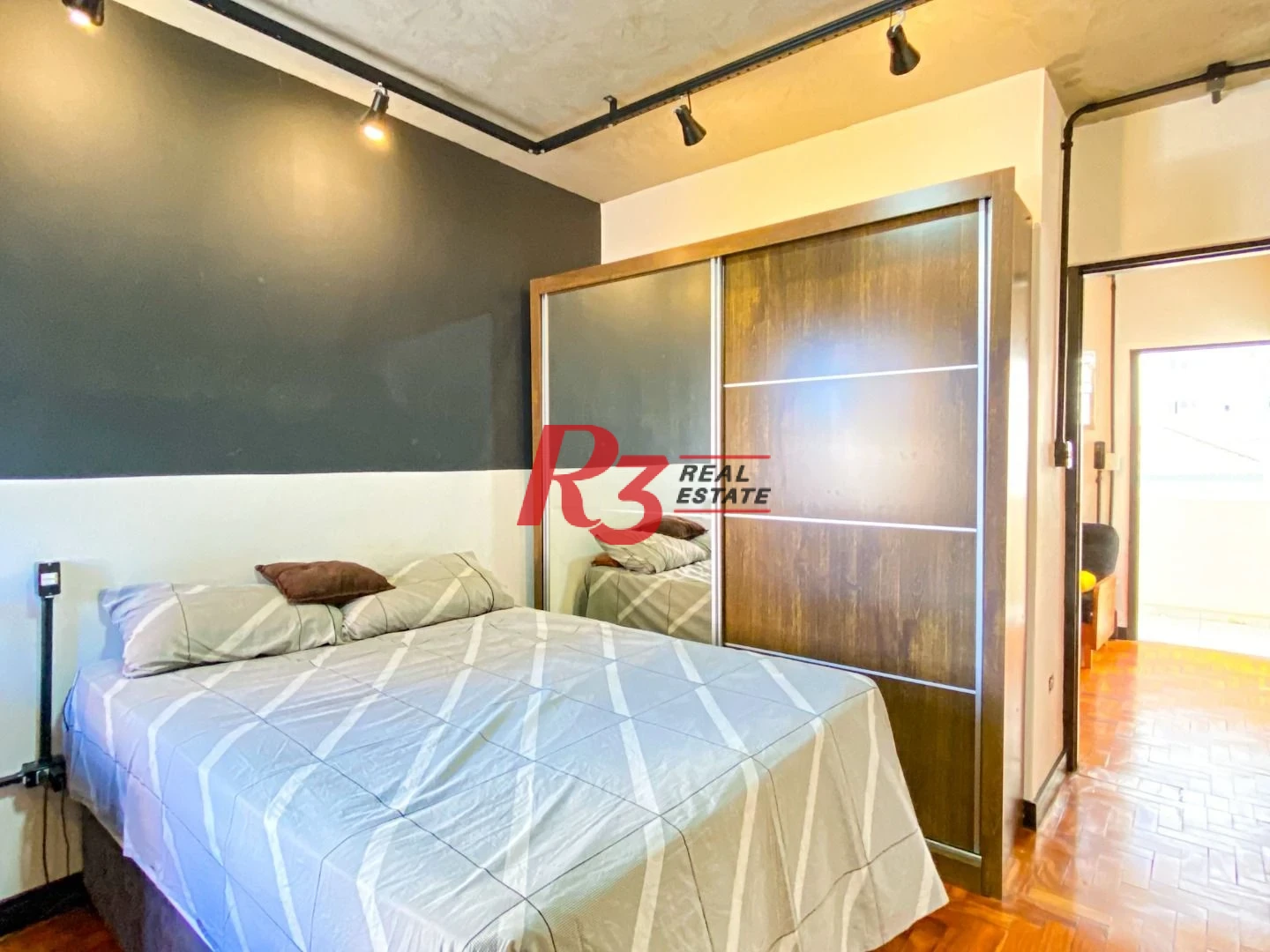 Apartamento com 1 dormitório para alugar, 43 m² por R$ 3.000,02/mês - Ponta da Praia - Santos/SP