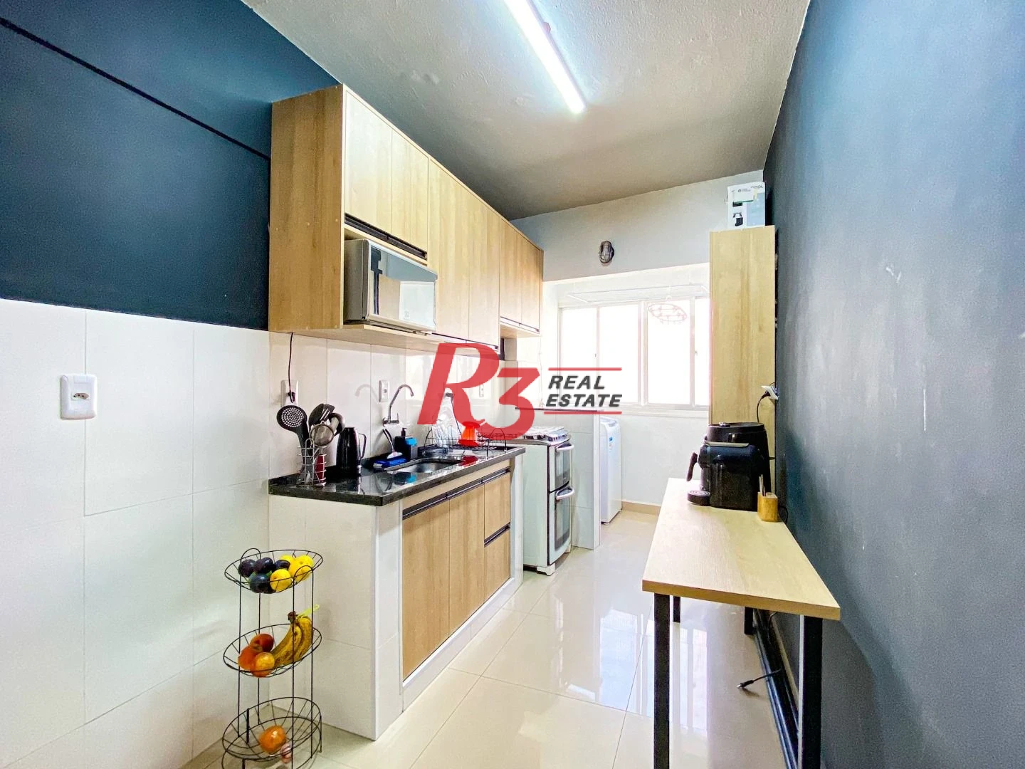 Apartamento com 1 dormitório para alugar, 43 m² por R$ 3.000,02/mês - Ponta da Praia - Santos/SP
