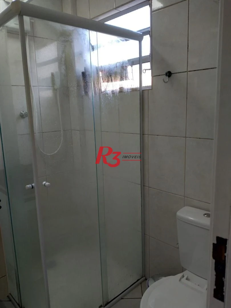 Casa triplex de 3 quartos à venda na Vila Voturuá.