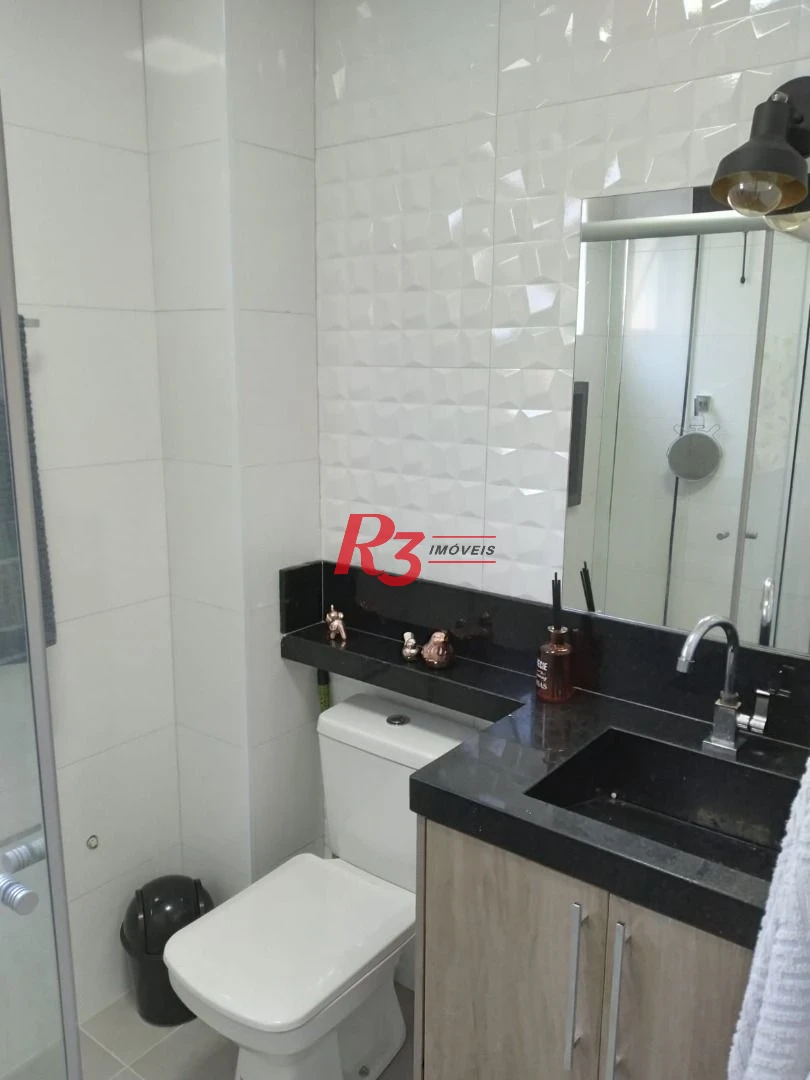 Casa triplex de 3 quartos à venda na Vila Voturuá.