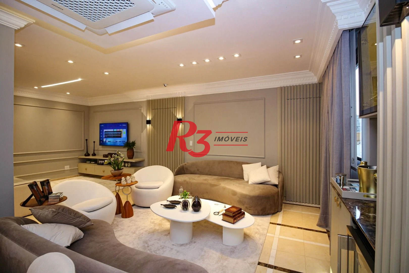 Cobertura com 4 dormitórios à venda, 377 m² por R$ 5.360.000,00 - Gonzaga - Santos/SP