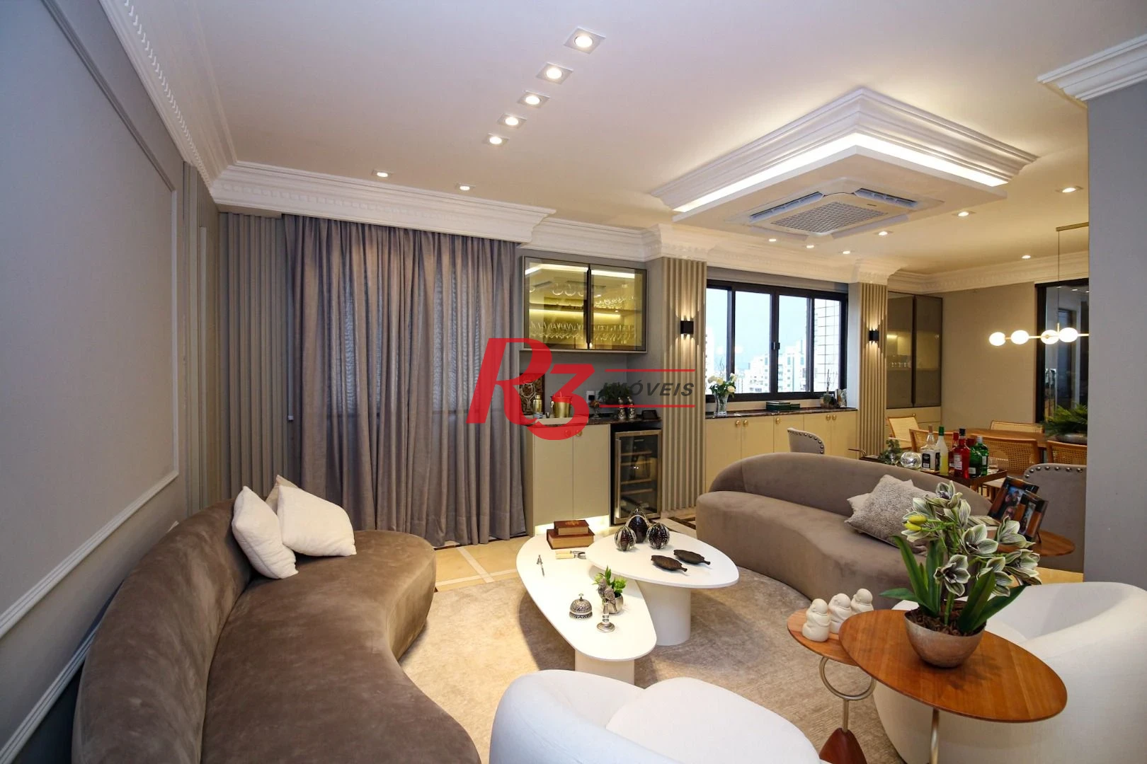 Cobertura com 4 dormitórios à venda, 377 m² por R$ 5.360.000,00 - Gonzaga - Santos/SP