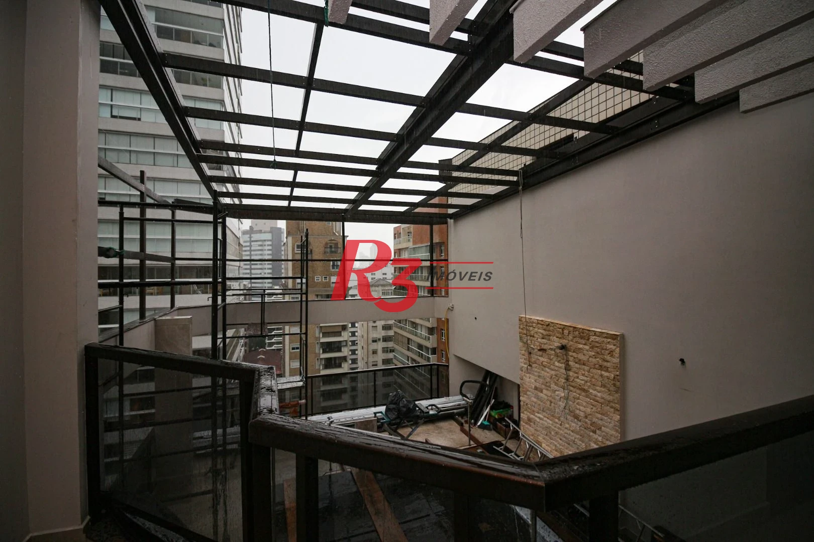 Cobertura com 4 dormitórios à venda, 377 m² por R$ 5.360.000,00 - Gonzaga - Santos/SP