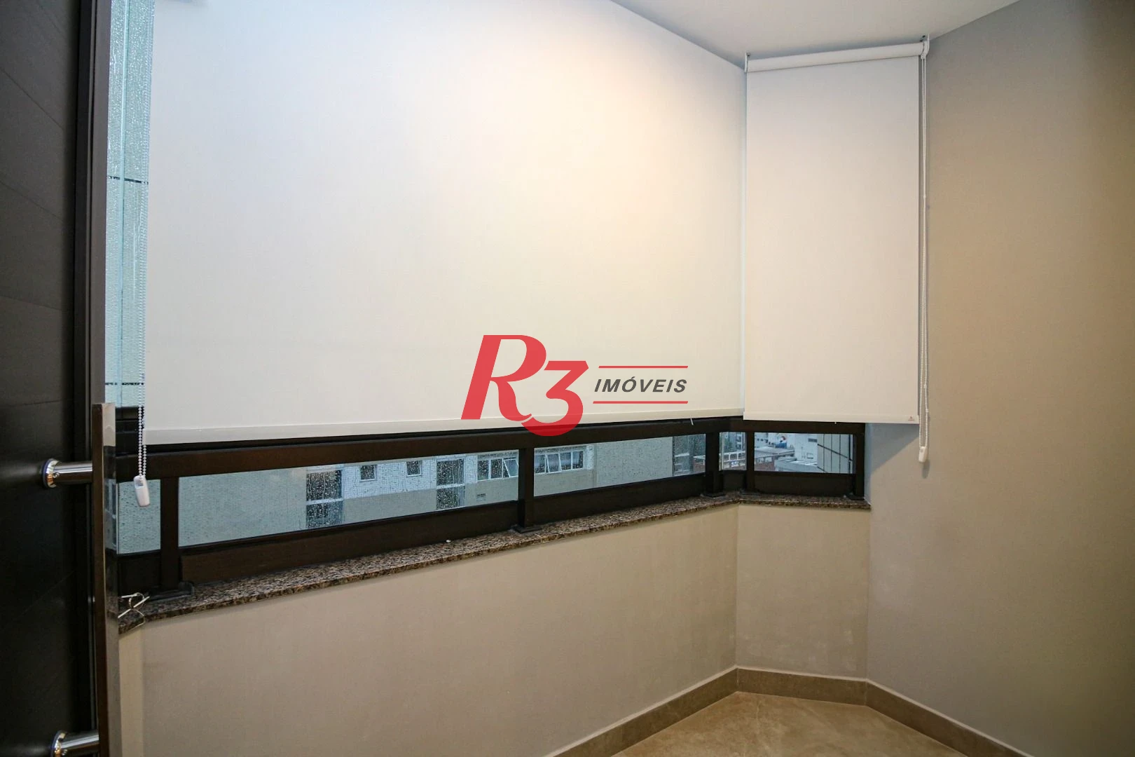 Cobertura com 4 dormitórios à venda, 377 m² por R$ 5.360.000,00 - Gonzaga - Santos/SP