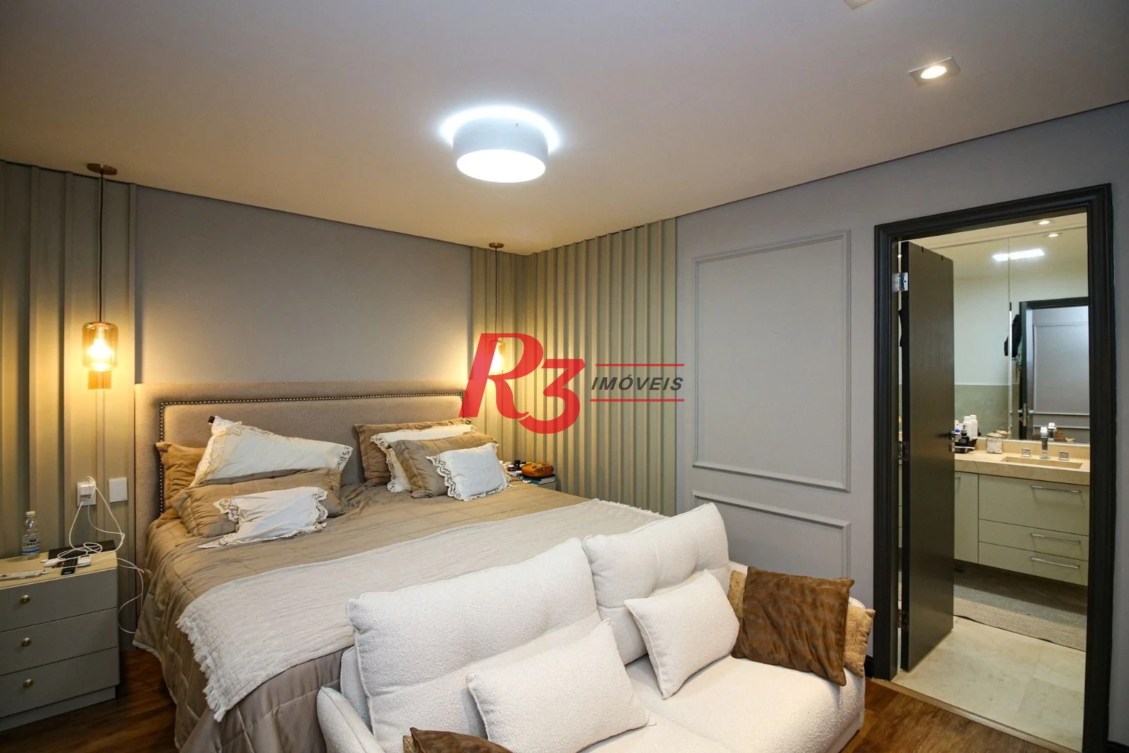 Cobertura com 4 dormitórios à venda, 377 m² por R$ 5.360.000,00 - Gonzaga - Santos/SP