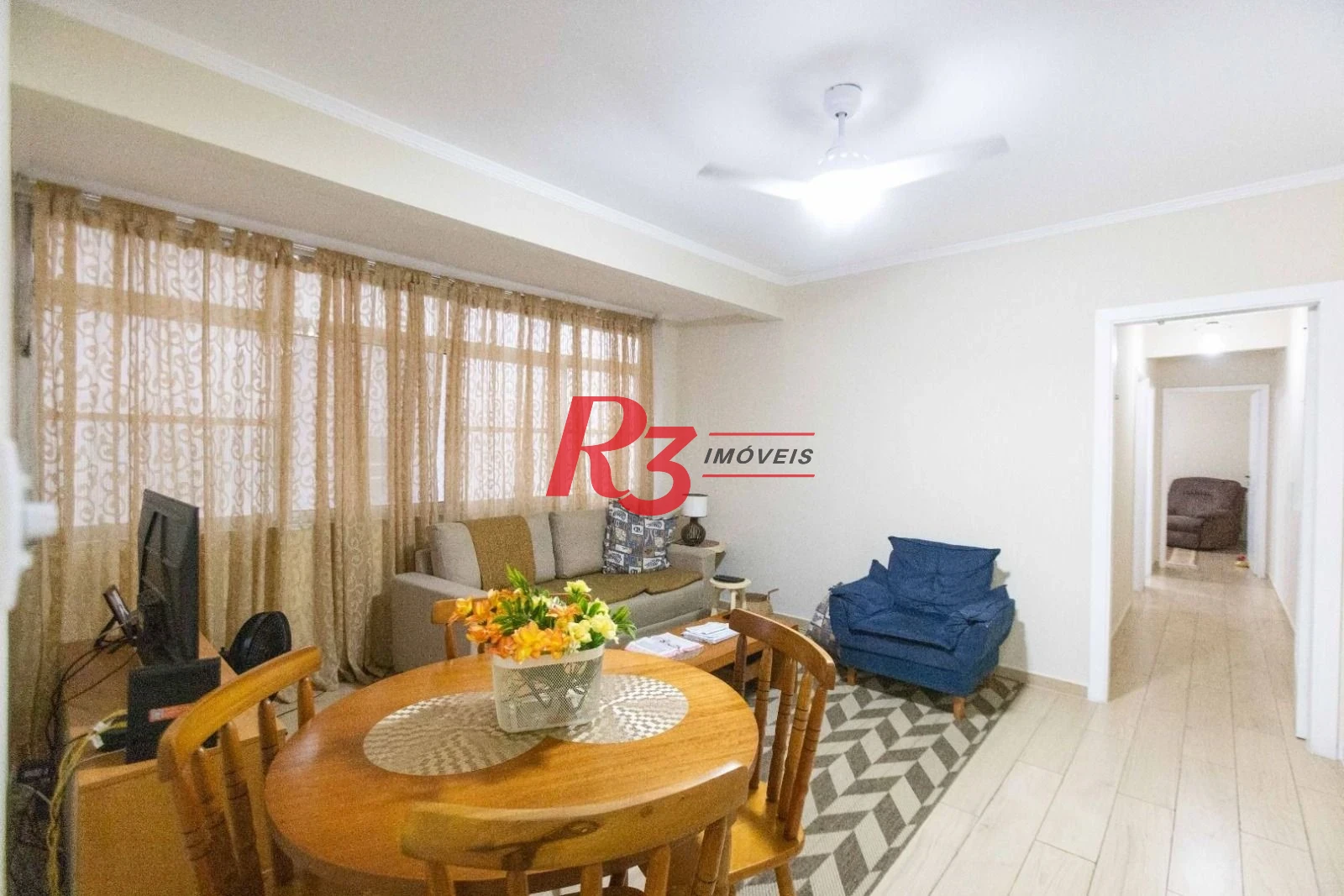 Apartamento com 2 dormitórios à venda, 79 m² por R$ 365.000,00 - José Menino - Santos/SP