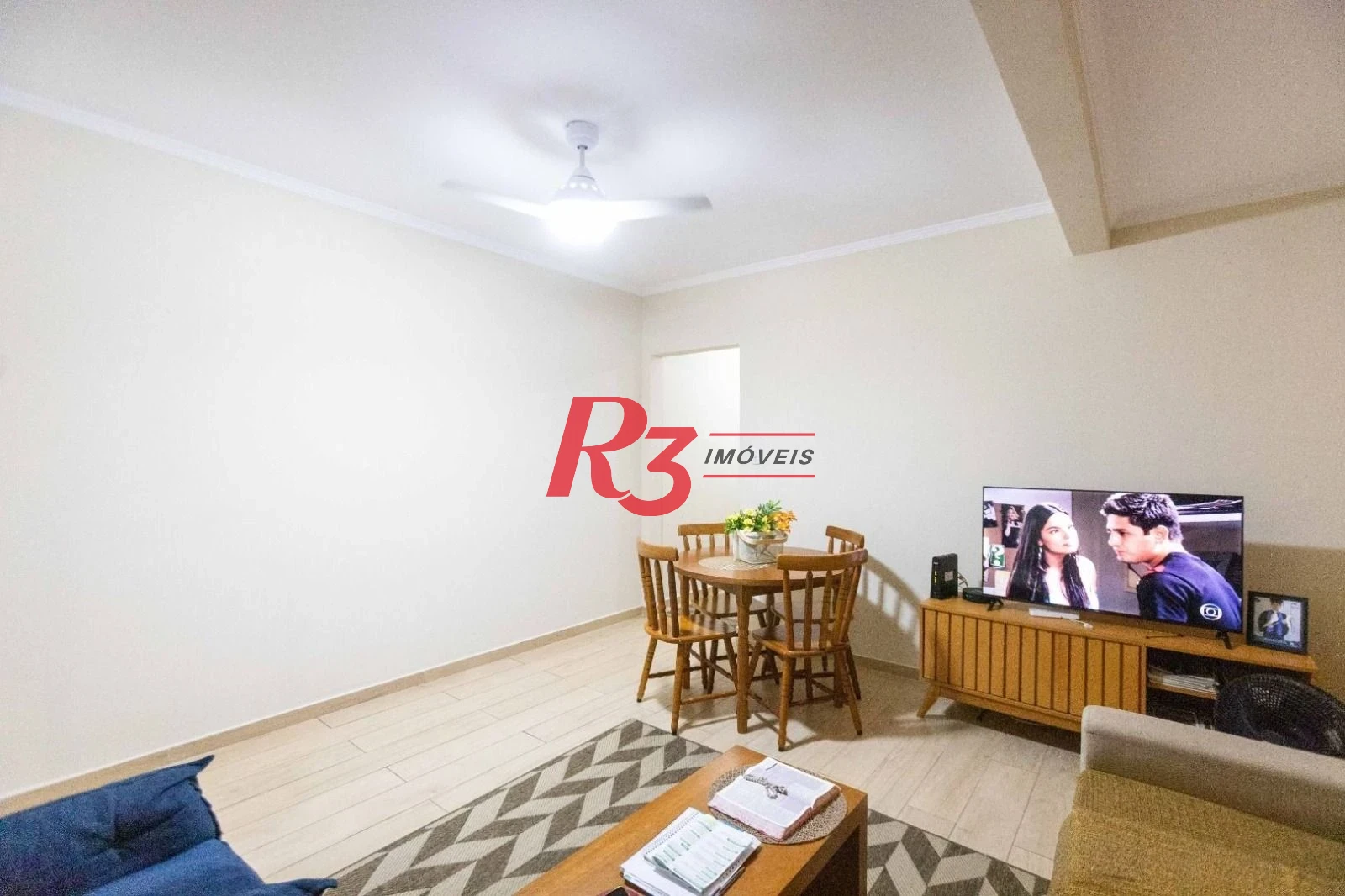 Apartamento com 2 dormitórios à venda, 79 m² por R$ 365.000,00 - José Menino - Santos/SP
