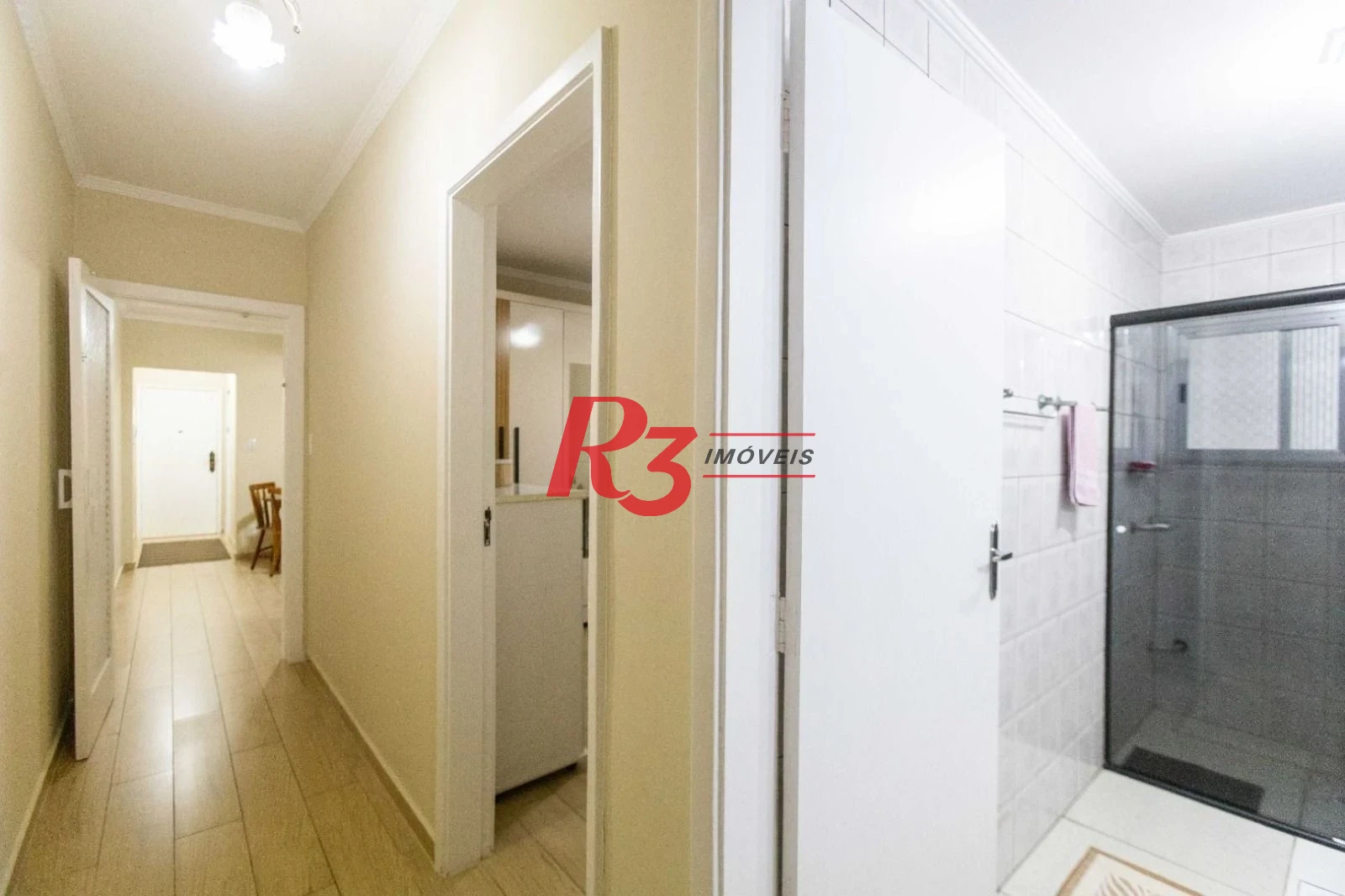 Apartamento com 2 dormitórios à venda, 79 m² por R$ 365.000,00 - José Menino - Santos/SP