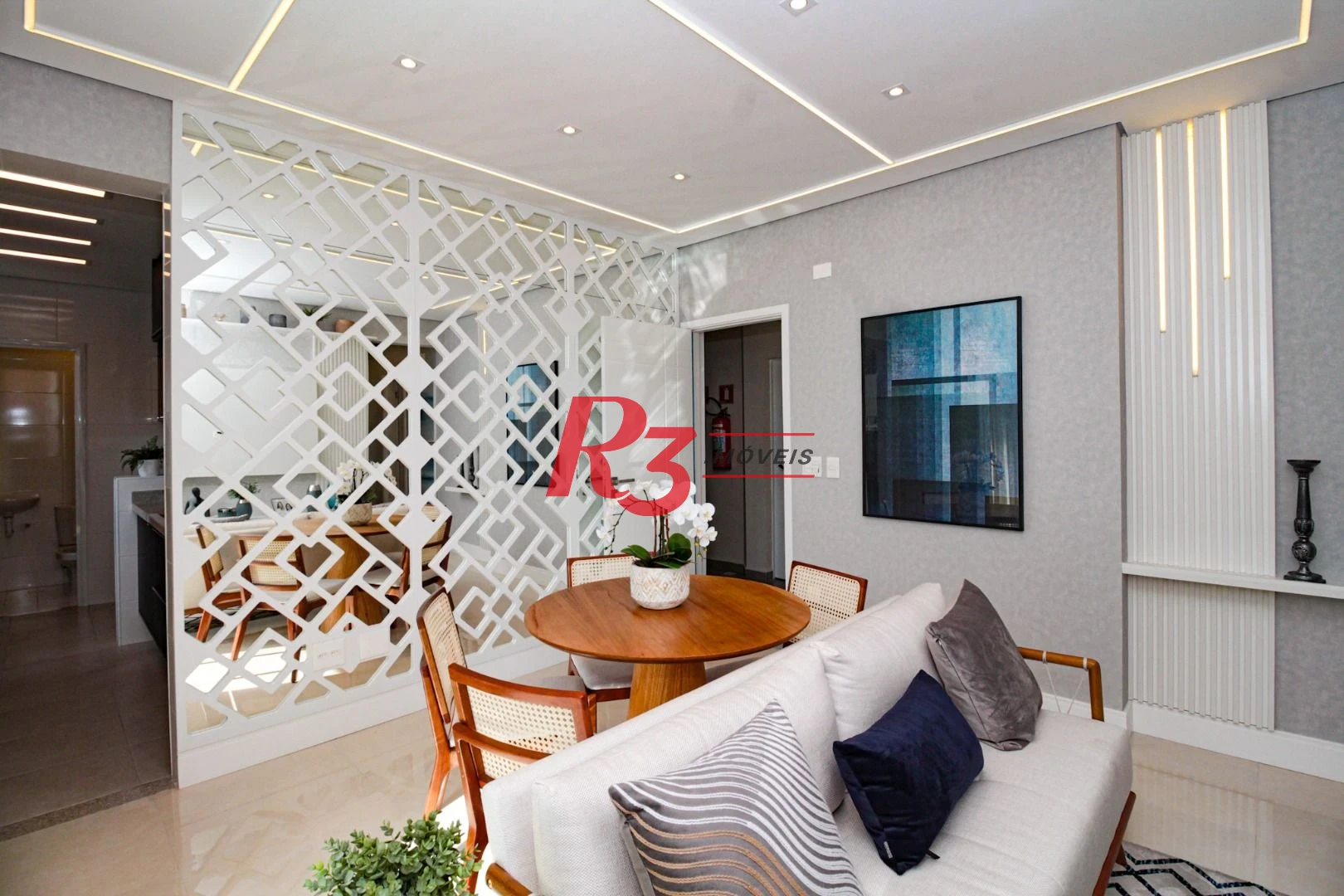 Apartamento com 2 dormitórios à venda, 79 m² por R$ 1.078.000,00 - José Menino - Santos/SP