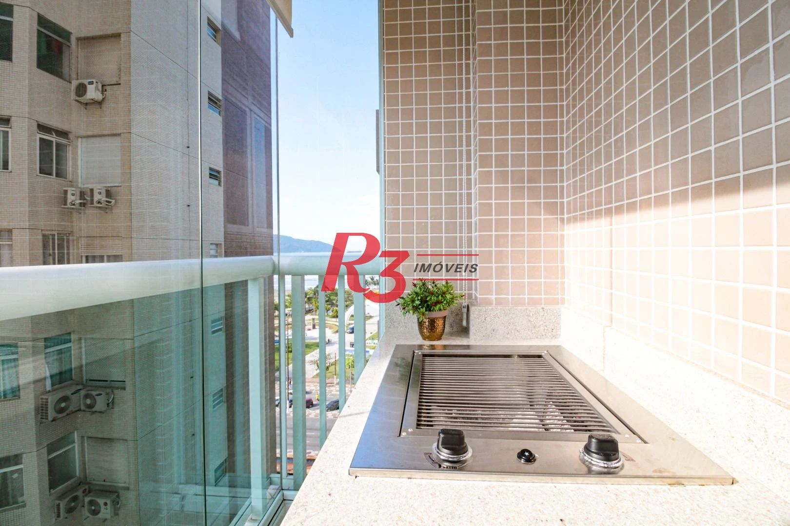 Apartamento com 2 dormitórios à venda, 79 m² por R$ 1.078.000,00 - José Menino - Santos/SP