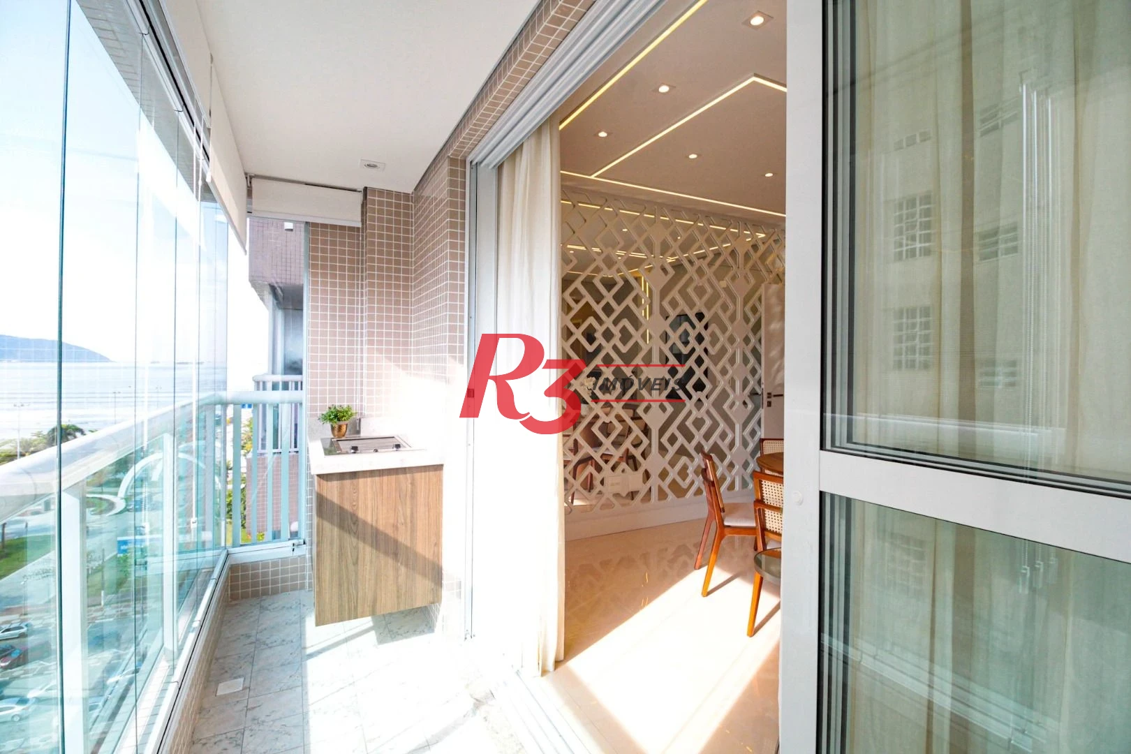 Apartamento com 2 dormitórios à venda, 79 m² por R$ 1.078.000,00 - José Menino - Santos/SP