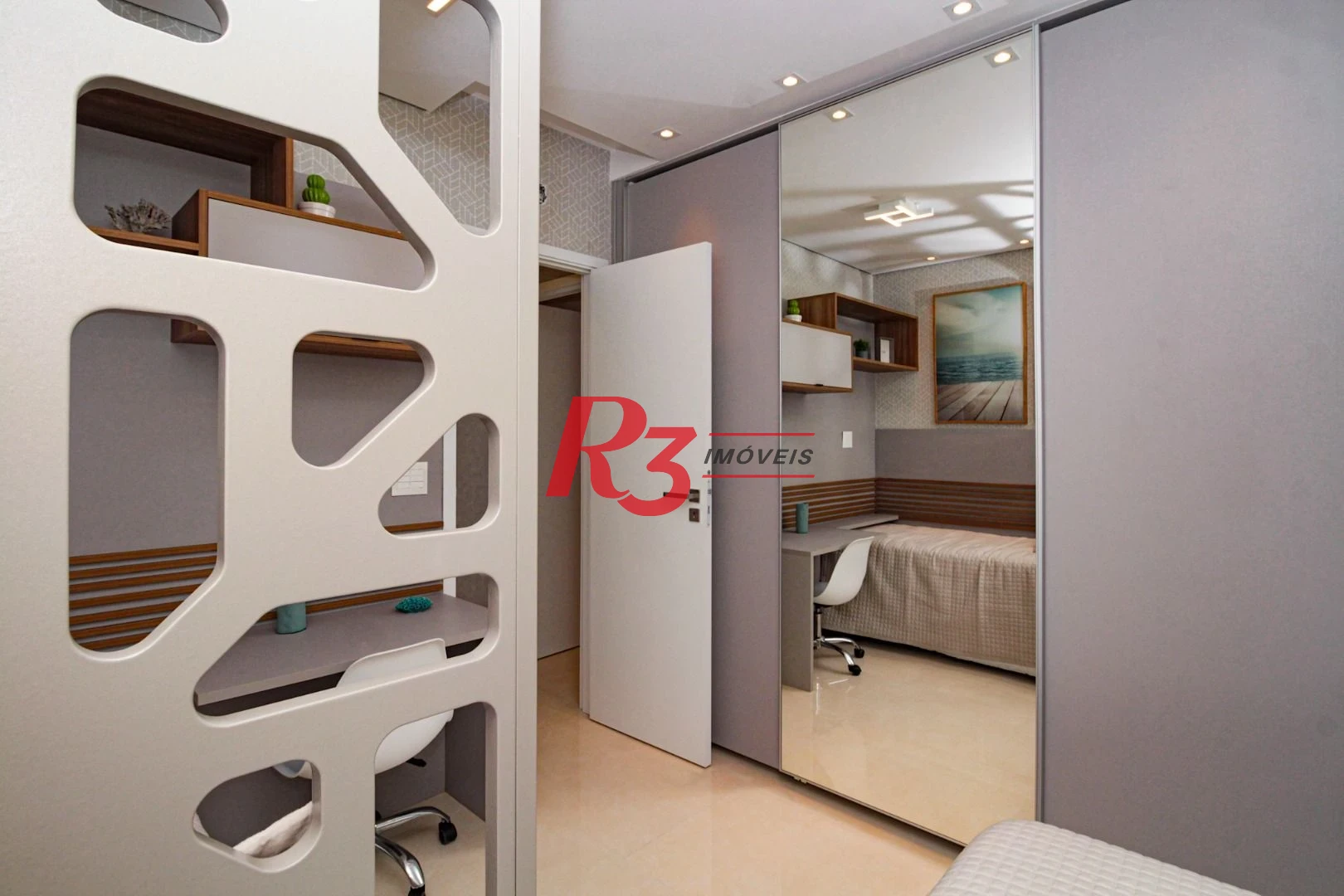Apartamento com 2 dormitórios à venda, 79 m² por R$ 1.078.000,00 - José Menino - Santos/SP