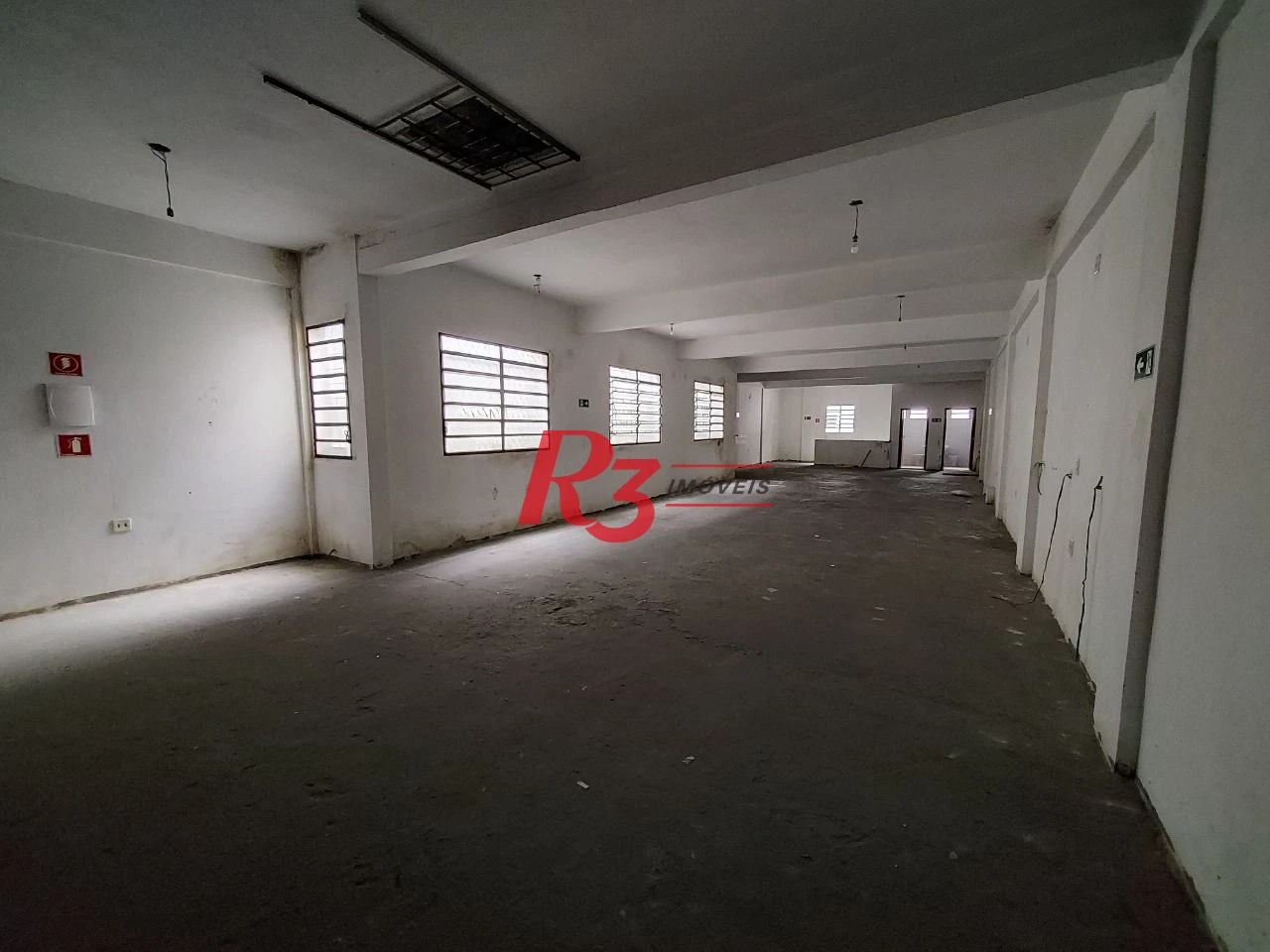 Loja para alugar, 443 m² por R$ 7.378,00/mês - Centro - Santos/SP
