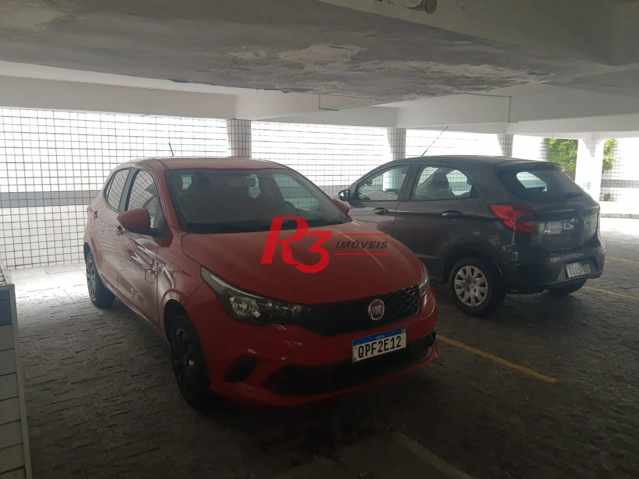 Apartamento com 2 dormitórios à venda, 65 m² por R$ 373.000,00 - Boqueirão - Santos/SP