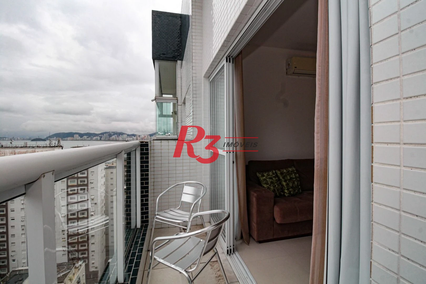 Apartamento à venda, 44 m² por R$ 720.000,00 - Ponta da Praia - Santos/SP