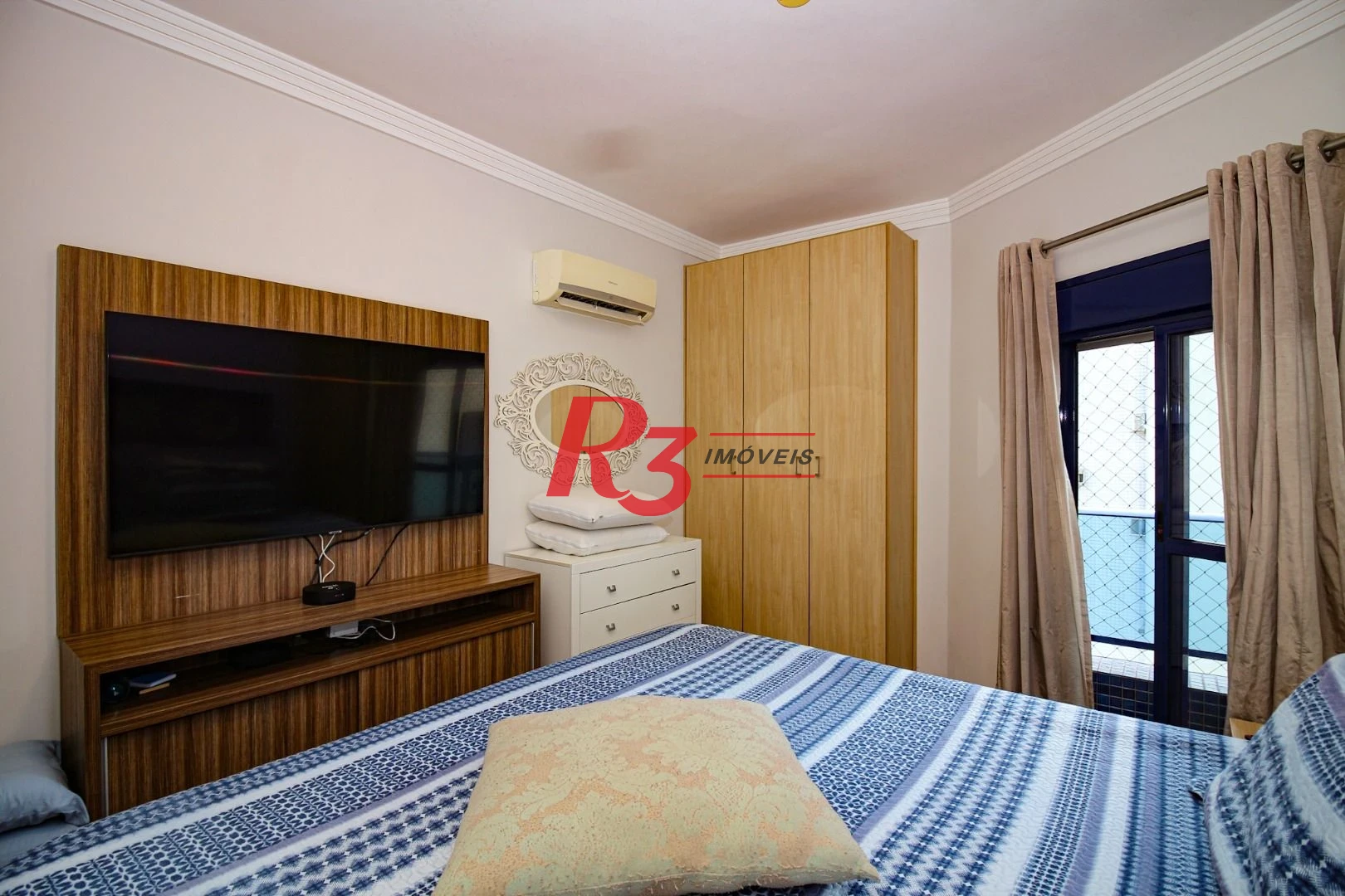 Apartamento com 3 dormitórios à venda, 159 m² por R$ 1.470.000,00 - Ponta da Praia - Santos/SP