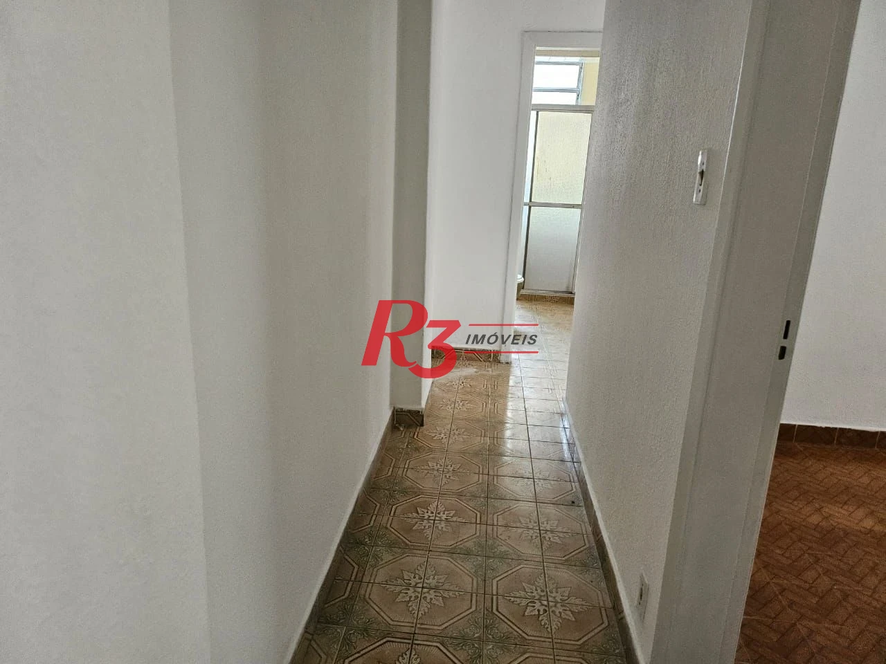 Apartamento com 2 dormitórios à venda, 70 m² - José Menino - Santos/SP